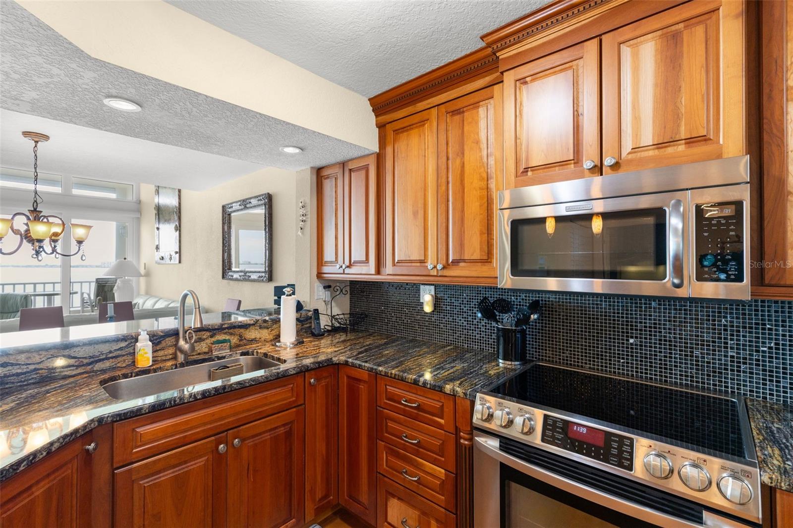 5279 ISLA KEY BLVD S #413