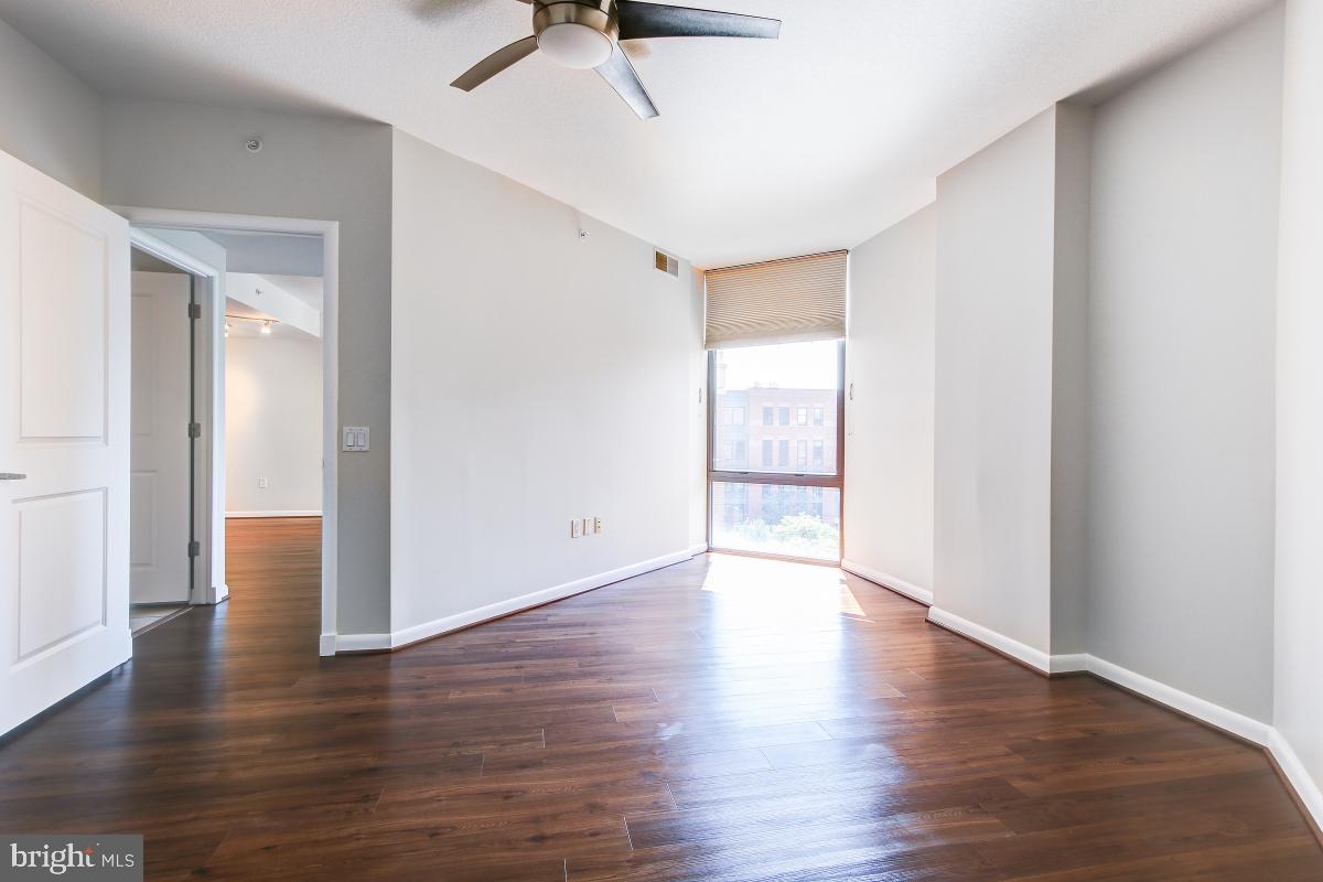 1021 N Garfield St #513