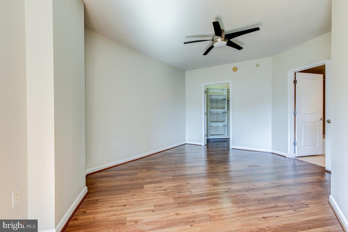 1021 N Garfield St #513