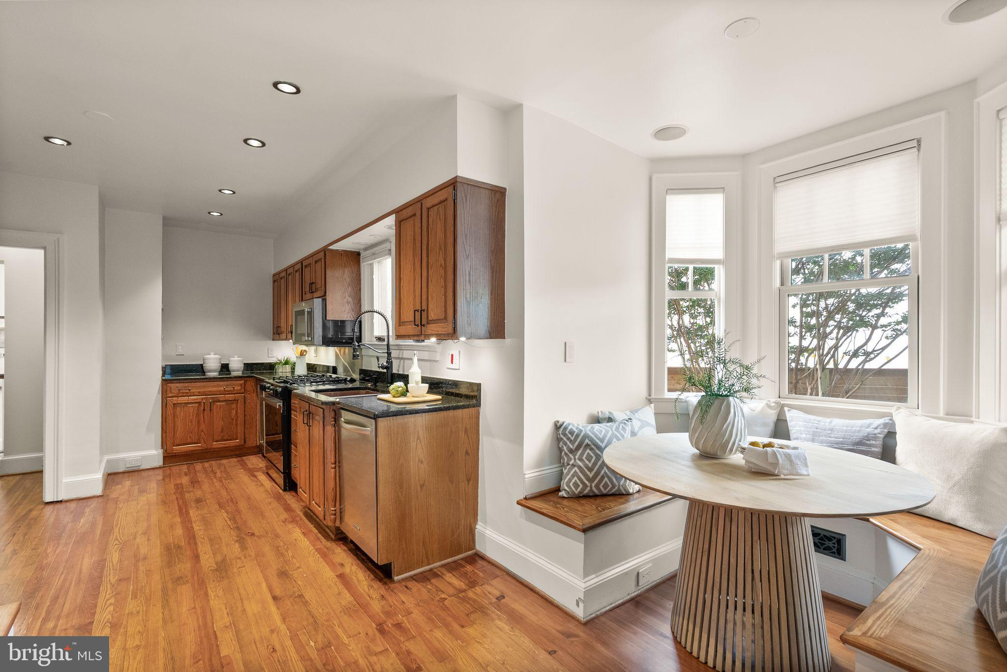 1520 N HIGHLAND STREET