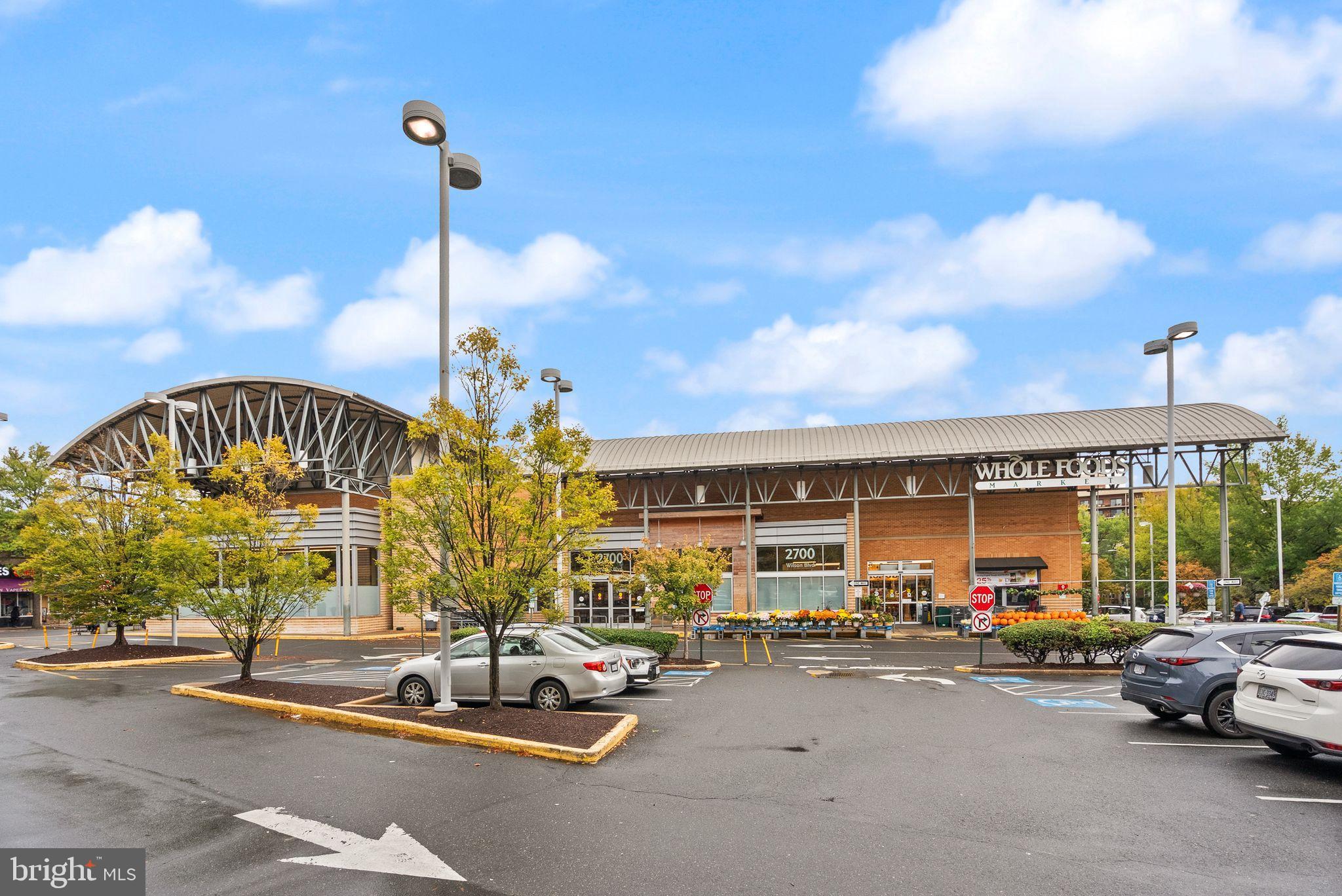 1520 N HIGHLAND STREET