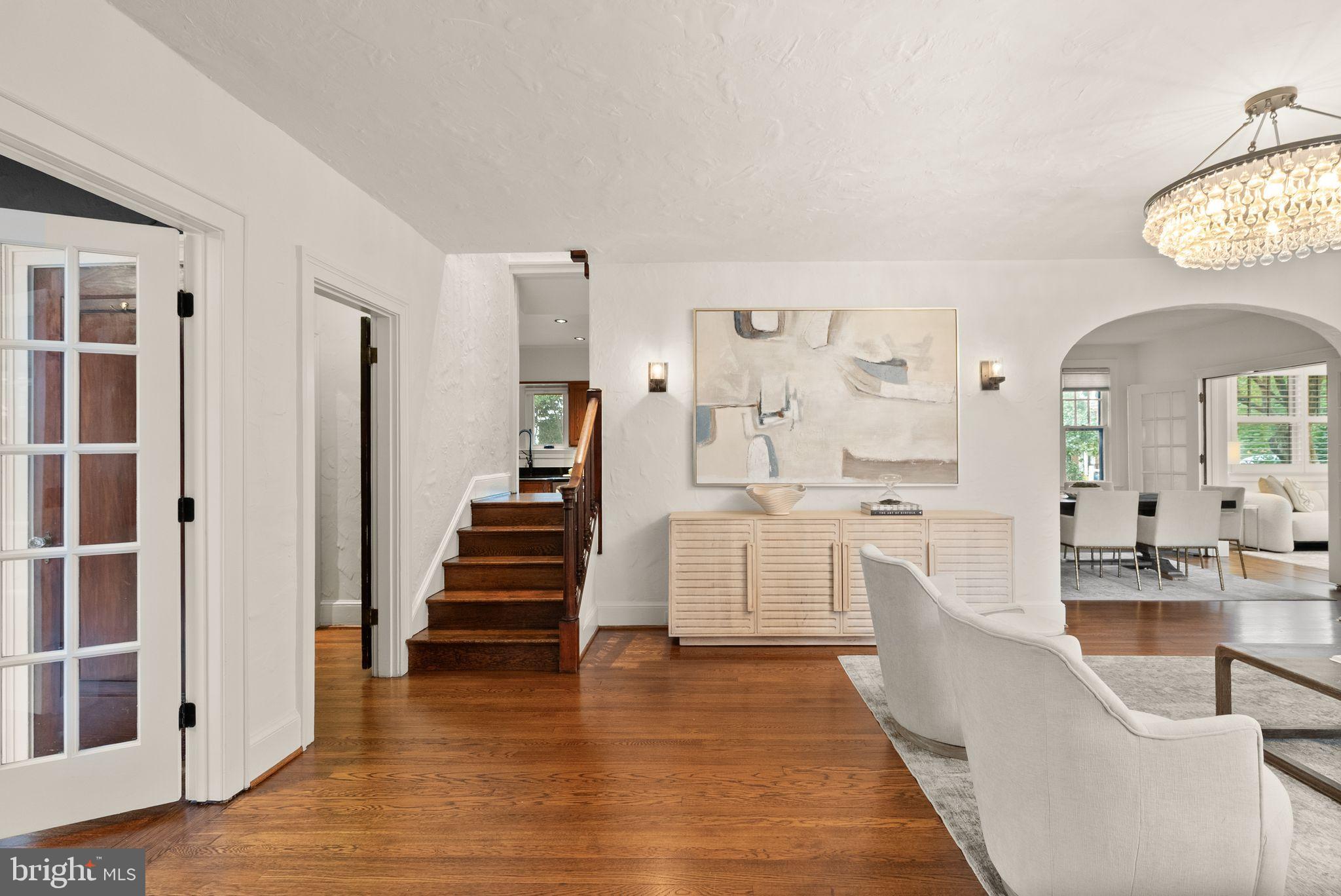 1520 N HIGHLAND STREET