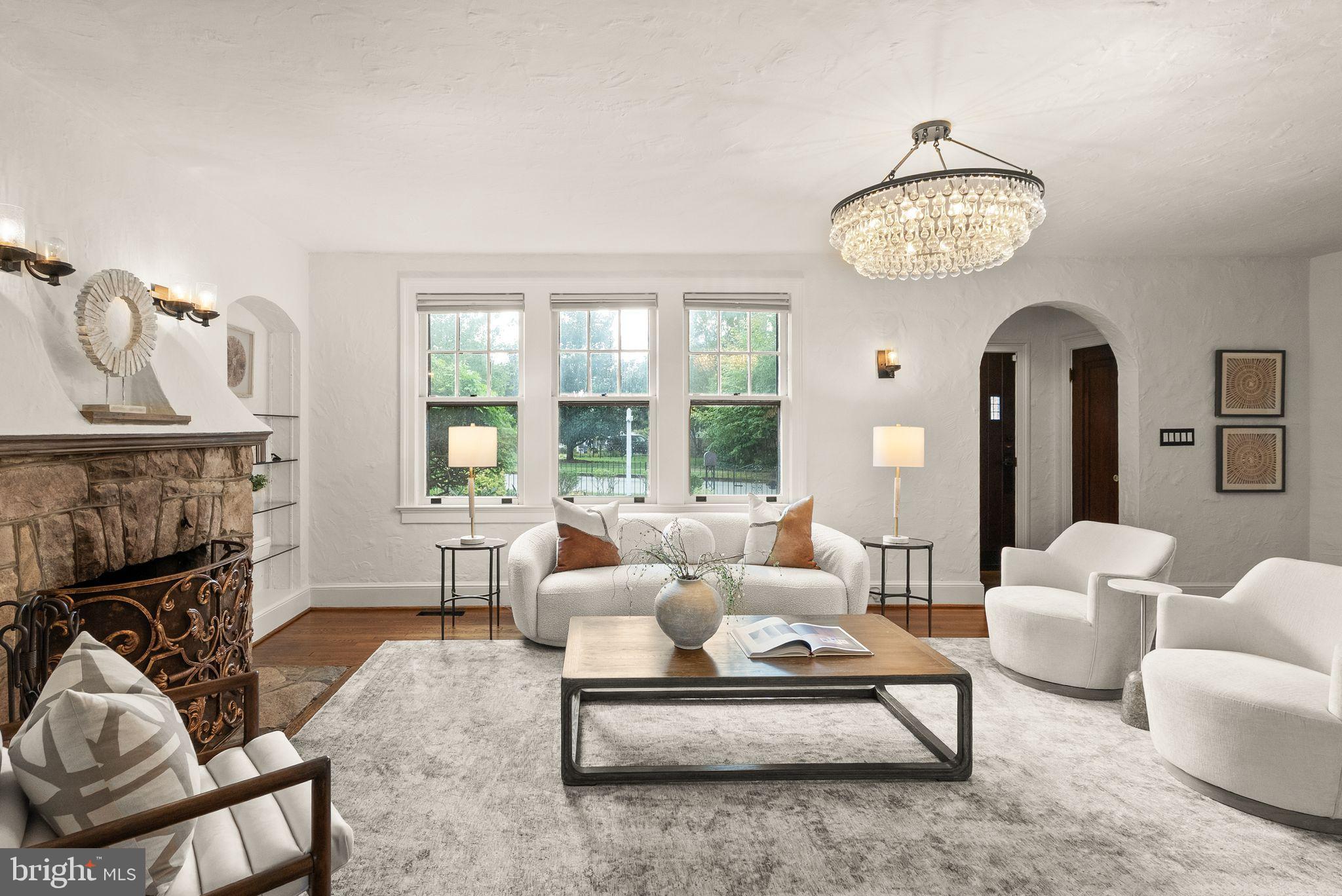 1520 N HIGHLAND STREET