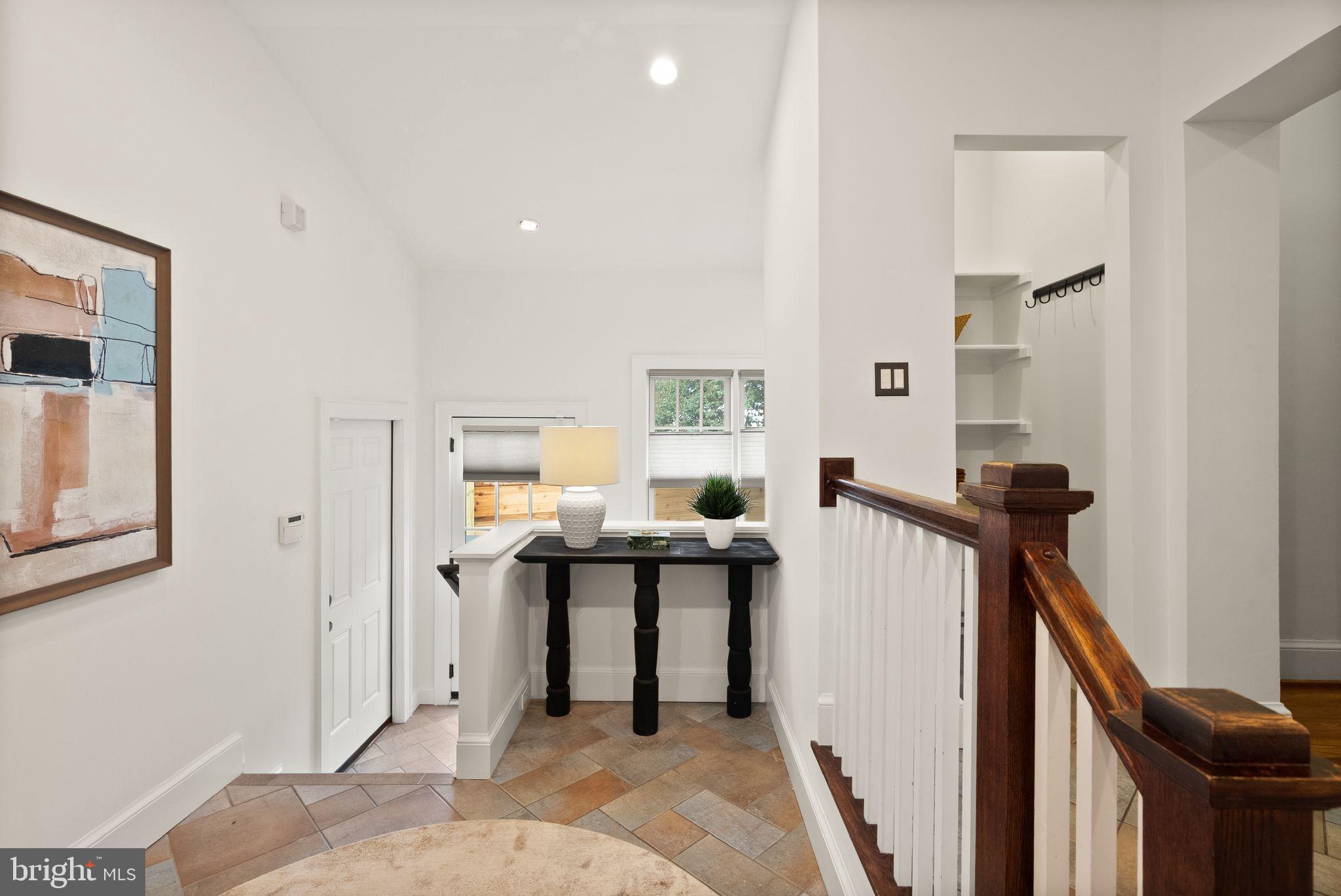 1520 N HIGHLAND STREET