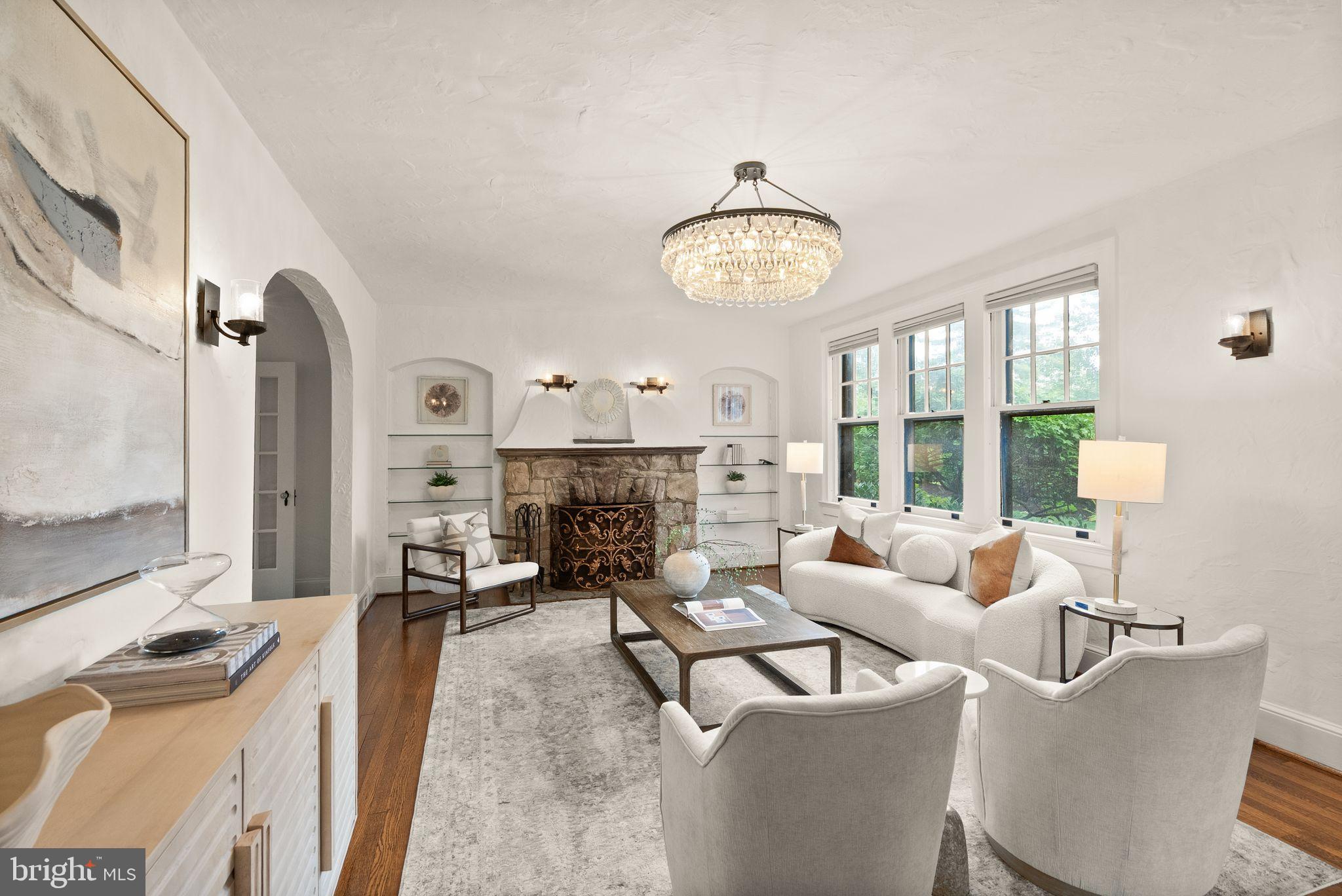 1520 N HIGHLAND STREET