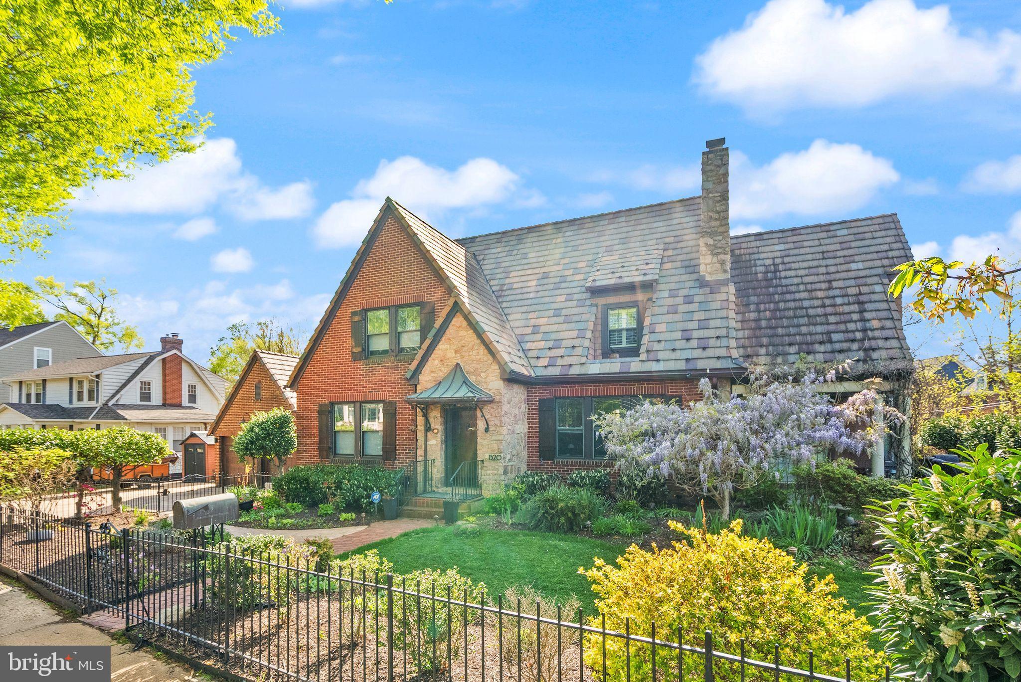 1520 N HIGHLAND STREET