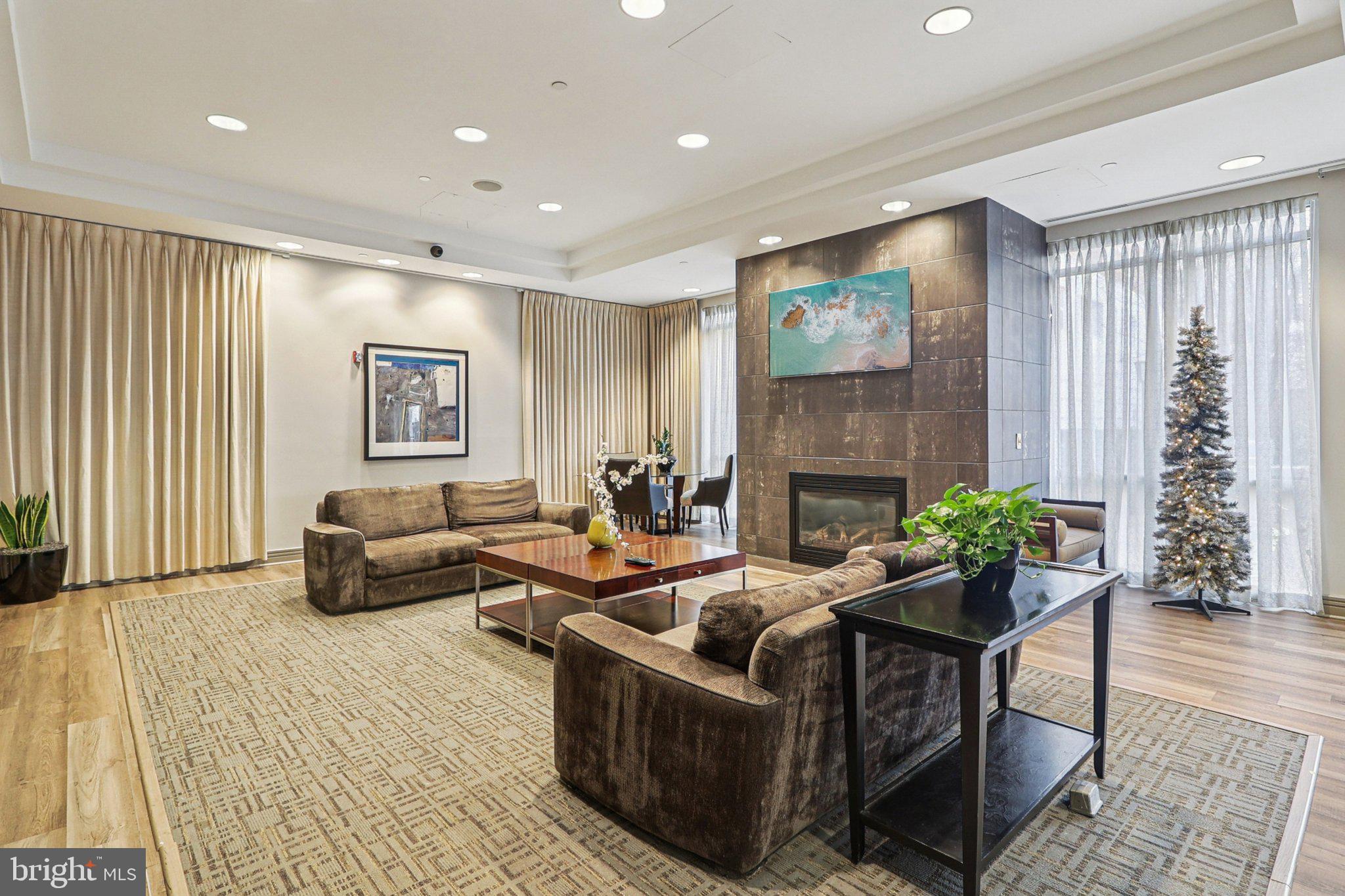 880 N POLLARD STREET 705