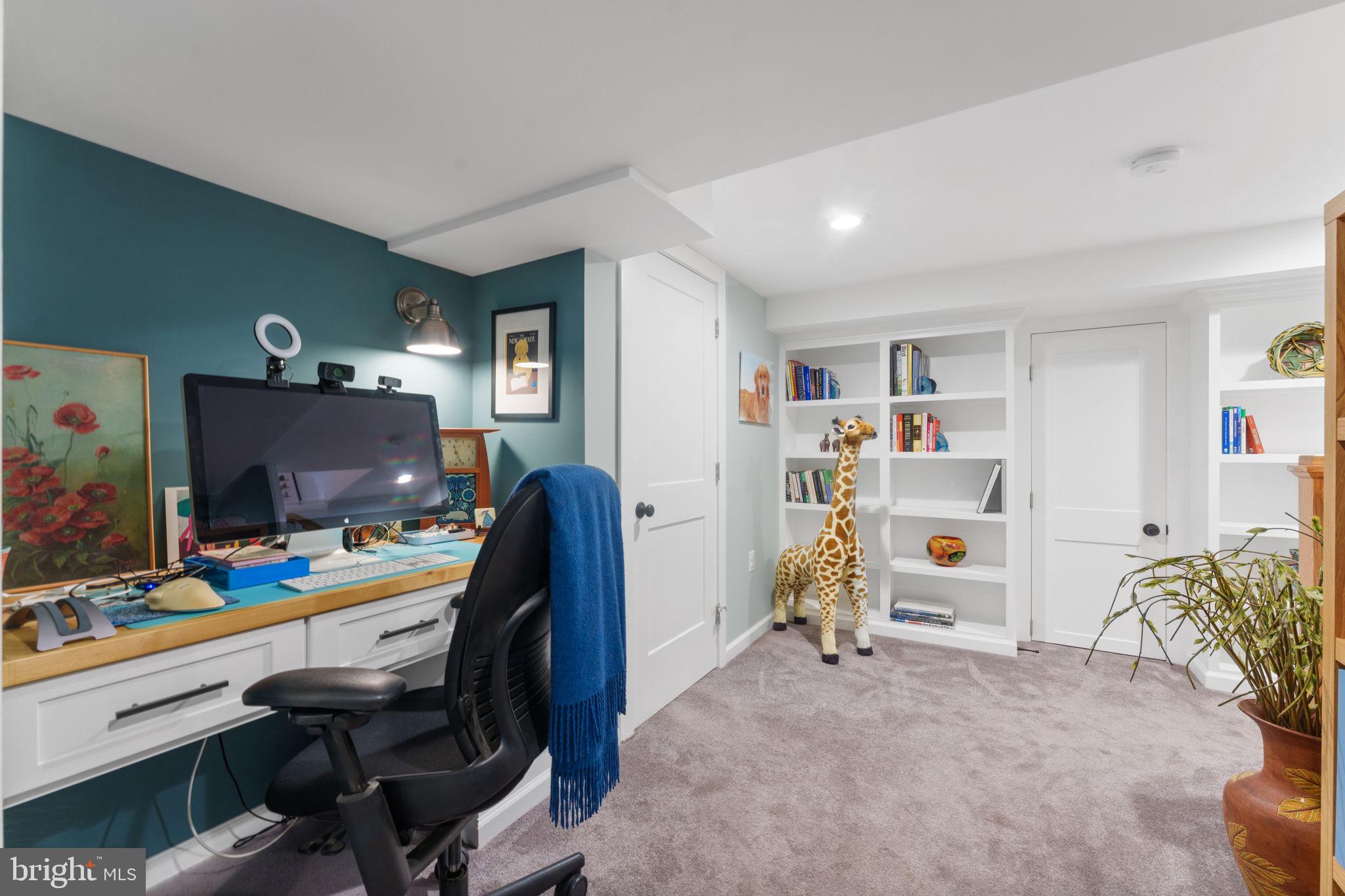 1148 N INGLEWOOD STREET