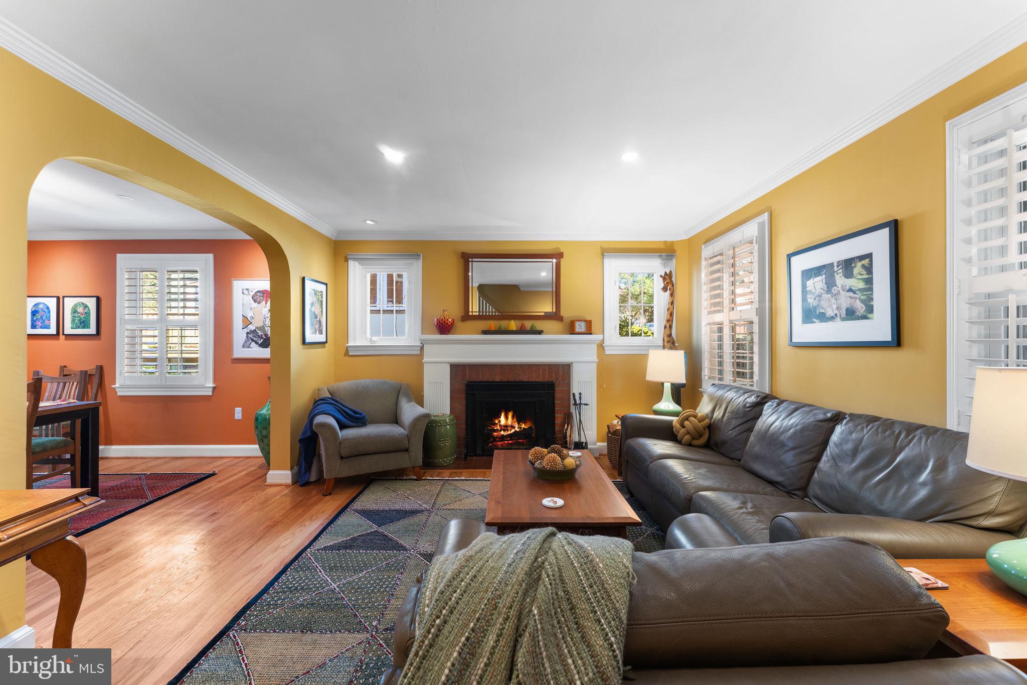 1148 N INGLEWOOD STREET