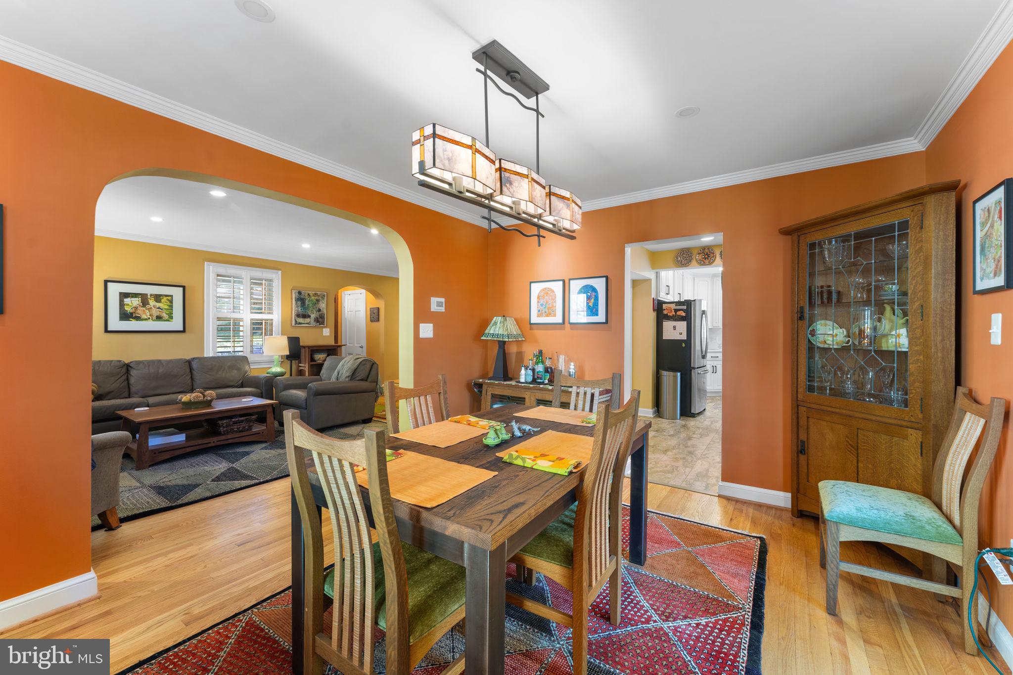 1148 N INGLEWOOD STREET