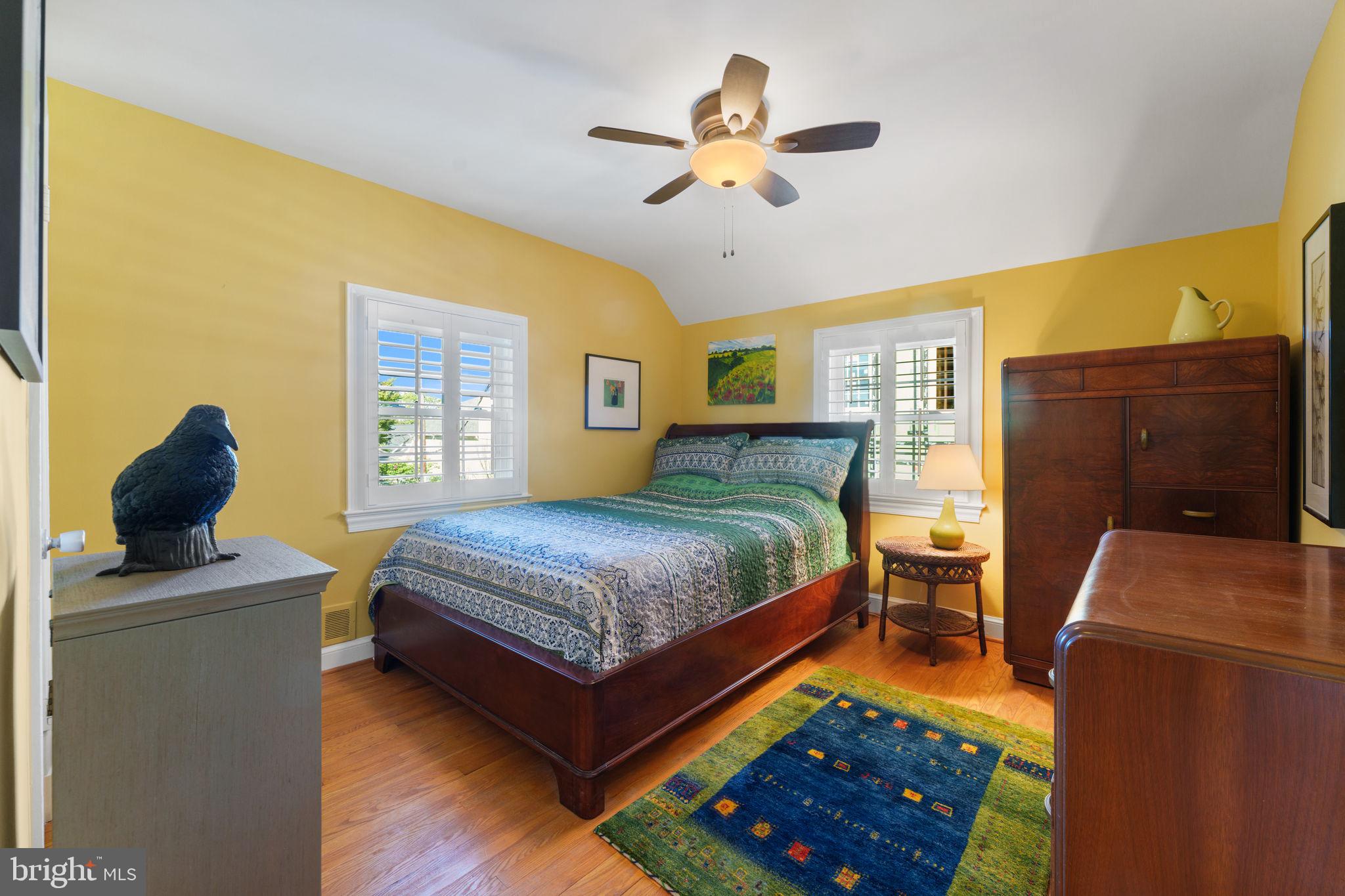 1148 N INGLEWOOD STREET