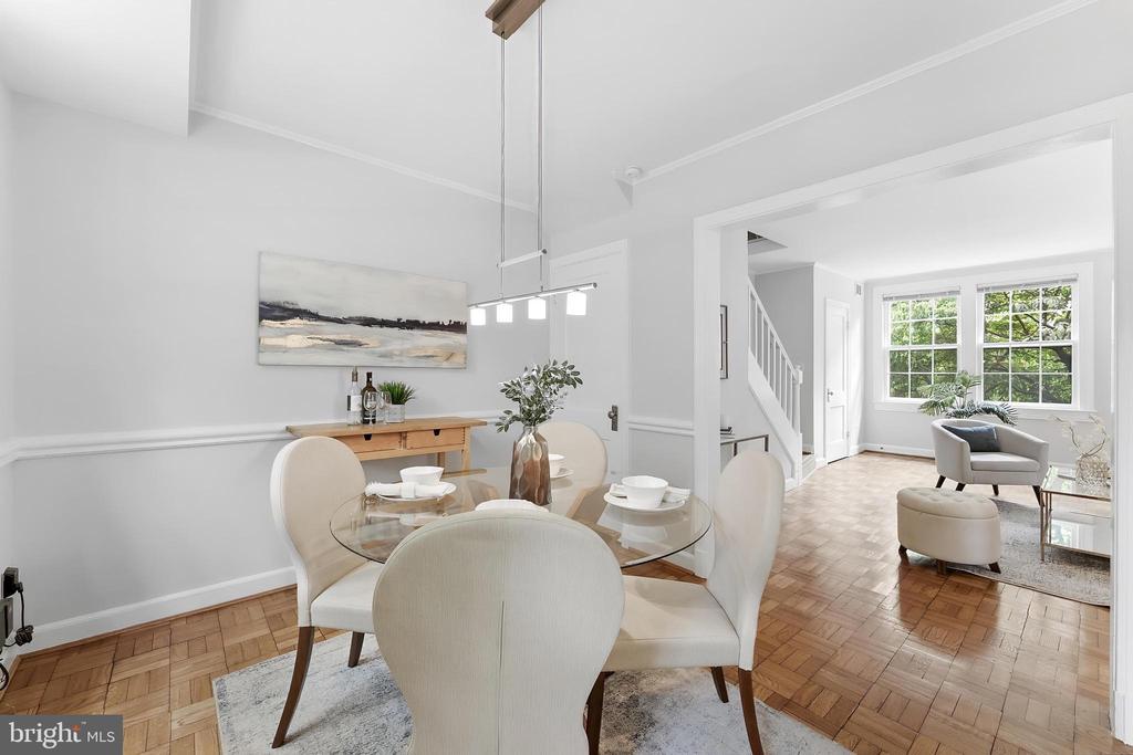 1401 S EDGEWOOD STREET Unit: 498