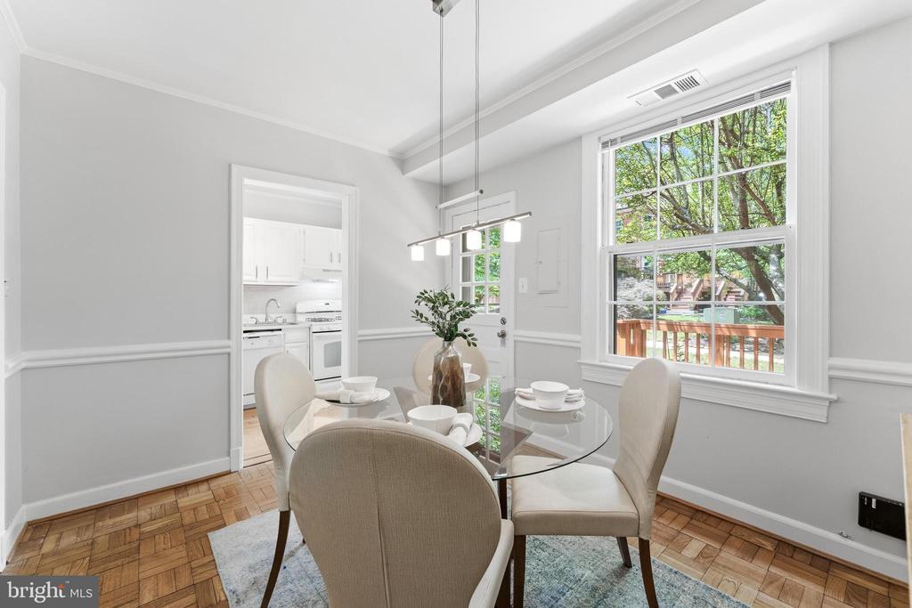 1401 S EDGEWOOD STREET Unit: 498