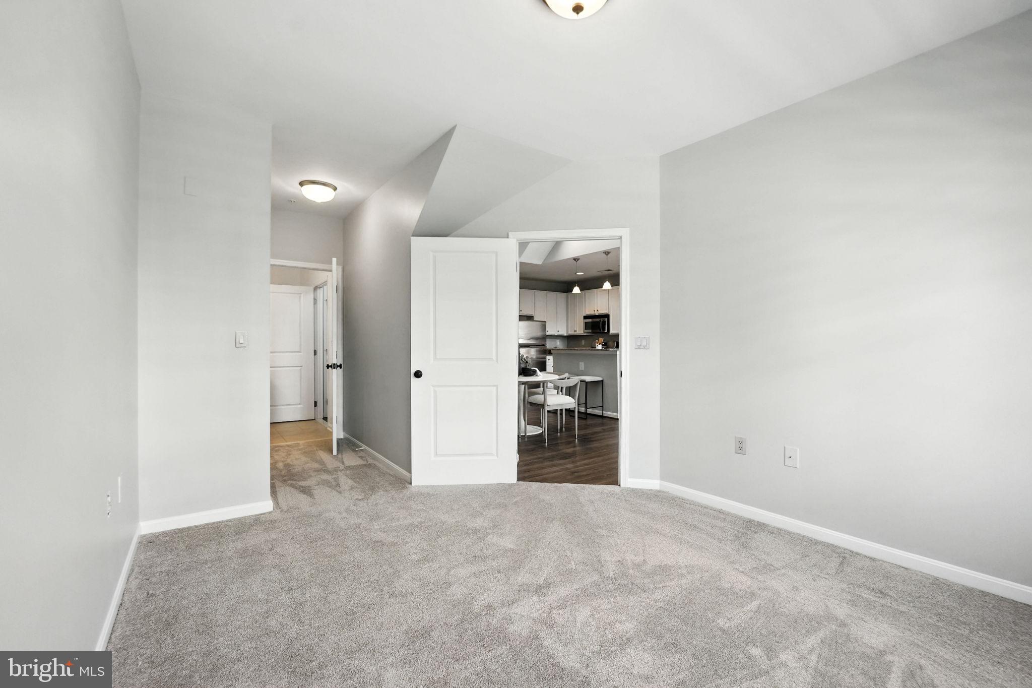 2655 PROSPERITY AVENUE 426