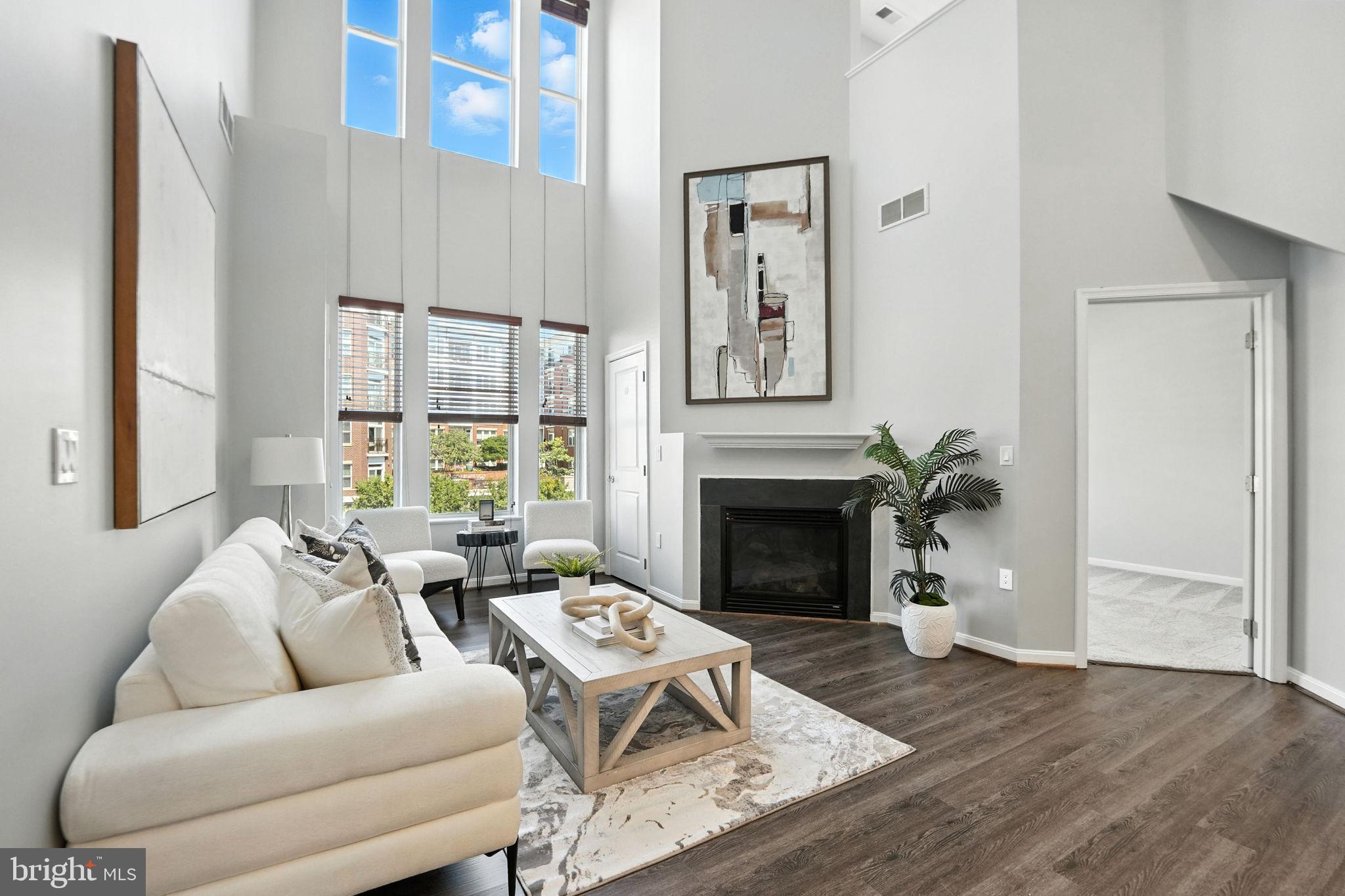 2655 PROSPERITY AVENUE 426
