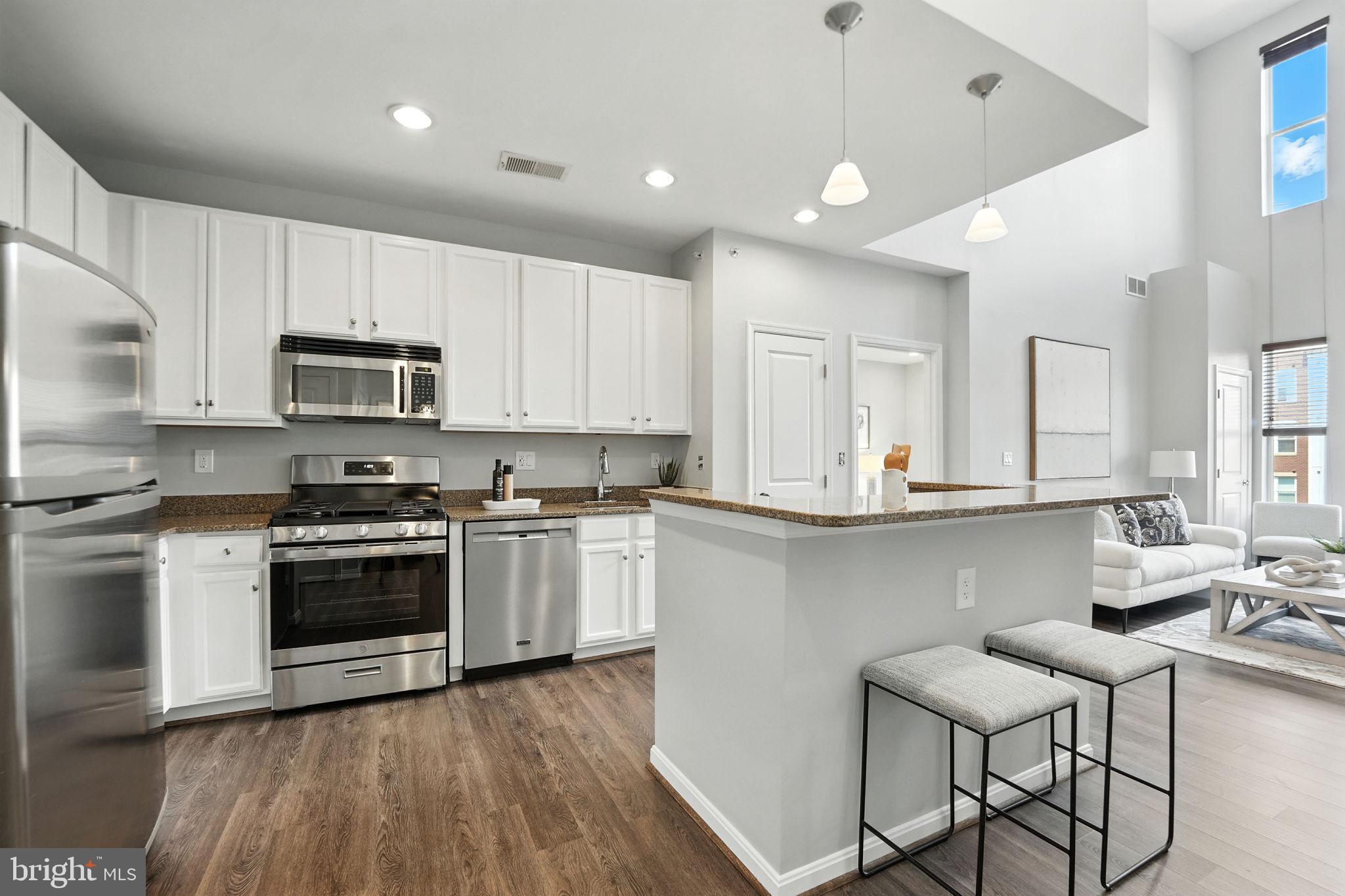 2655 PROSPERITY AVENUE 426