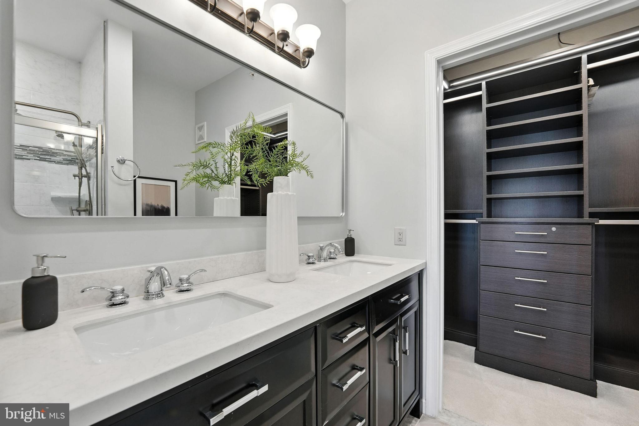 2655 PROSPERITY AVENUE 426