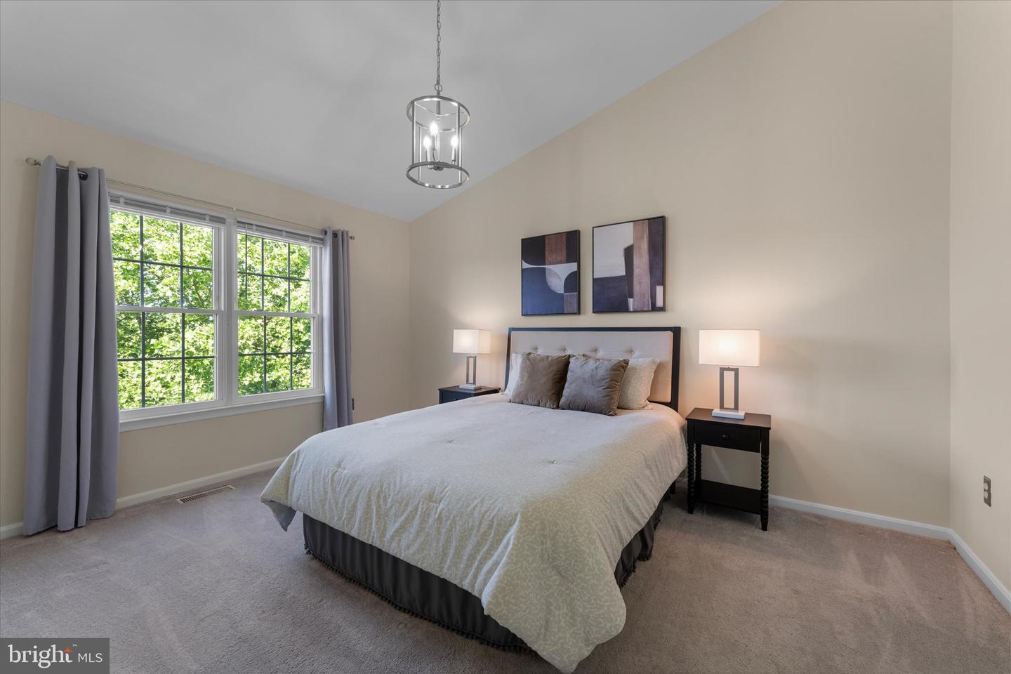 44041 Florence Ter