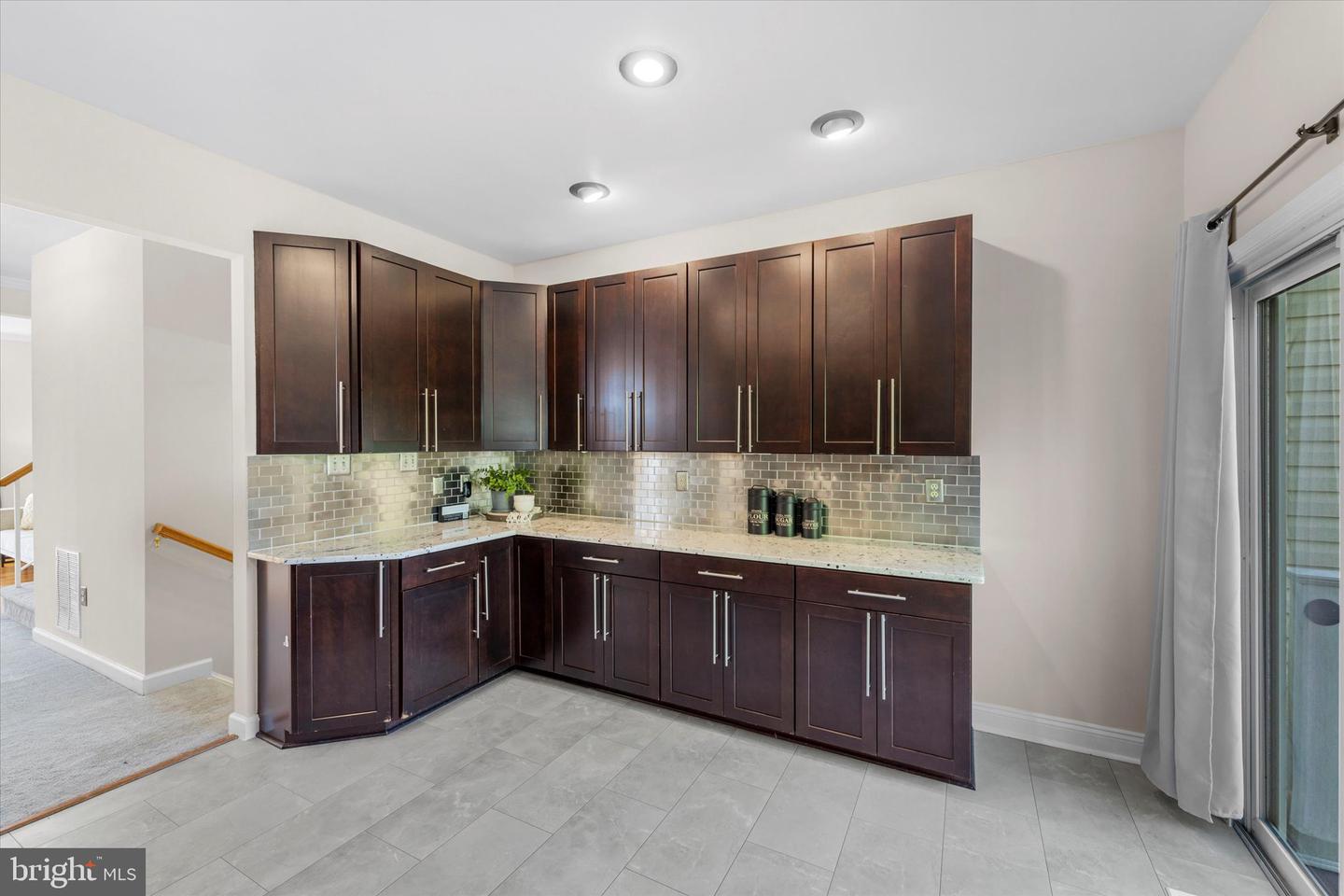 44041 Florence Ter