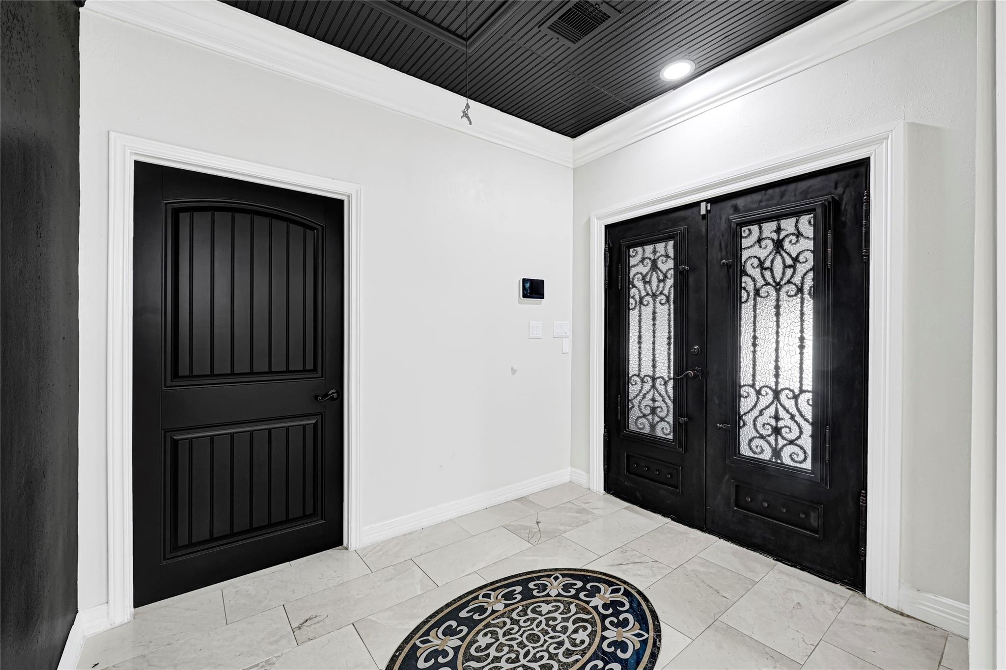 509 Joan Of Arc Drive