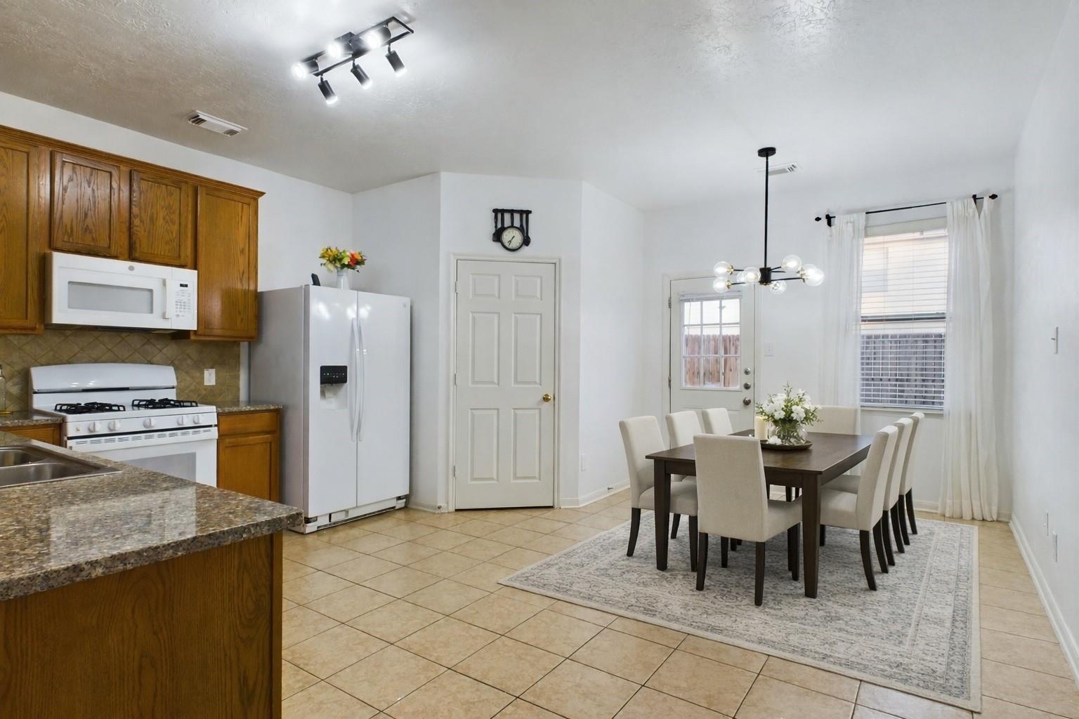 7402 Bering Landing Dr