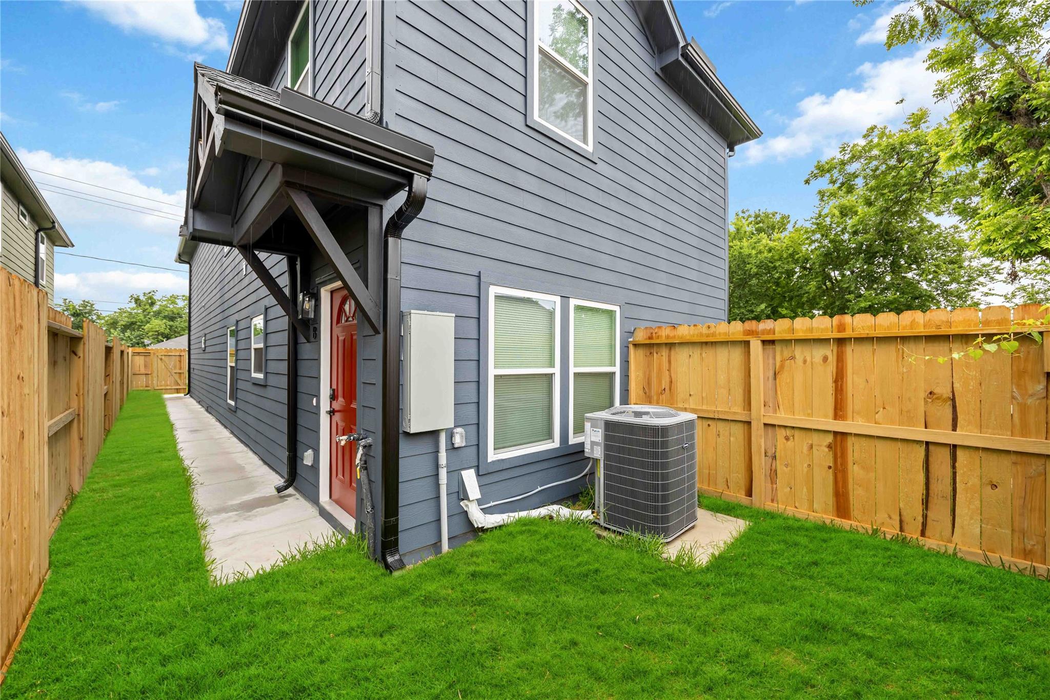 7944 & 7946 Fields Street