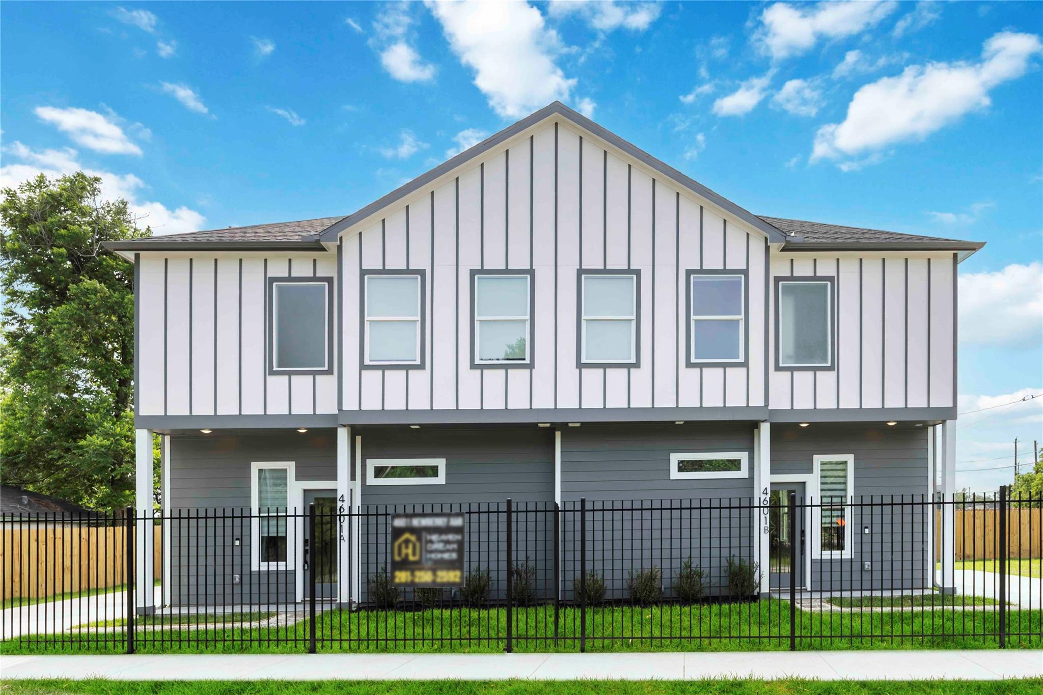 4601 Newberry Street Unit: A/B