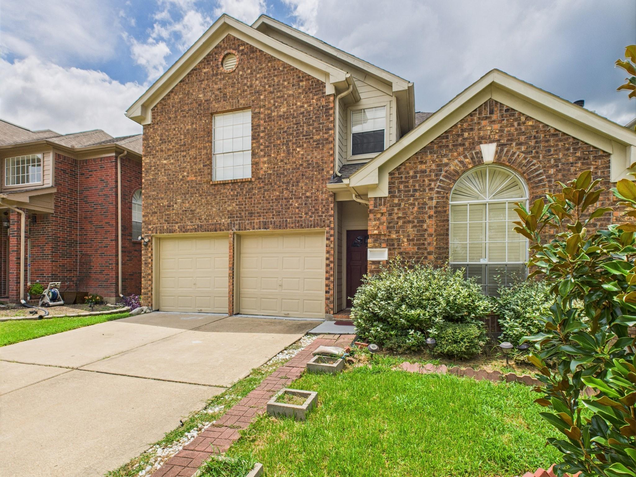 8827 Aspen Meadow Drive, Houston