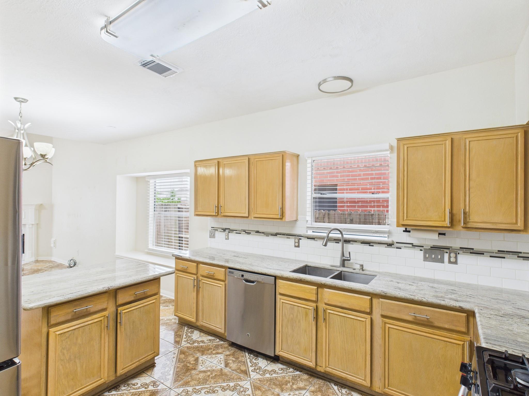 8827 Aspen Meadow Drive, Houston