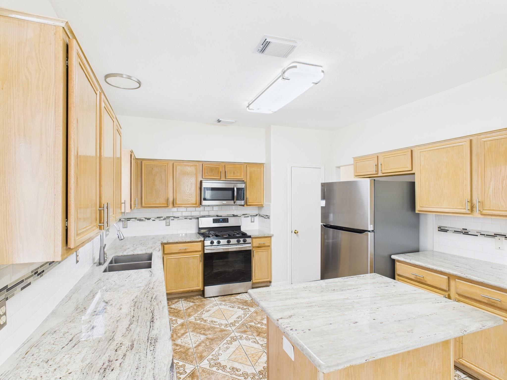 8827 Aspen Meadow Drive, Houston