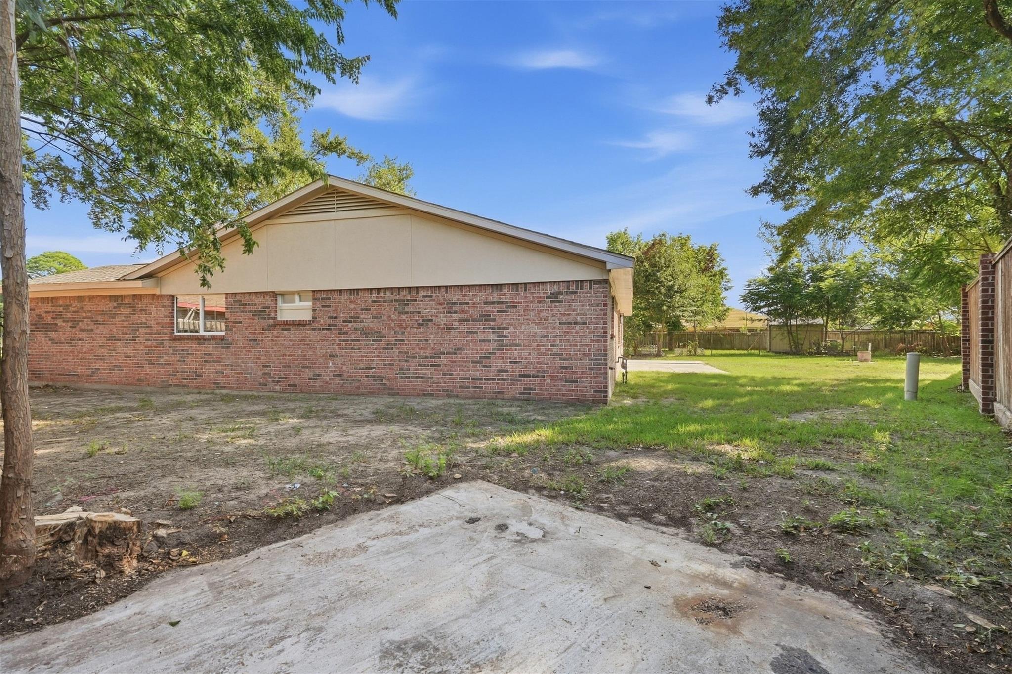 8902 Winding River Drive