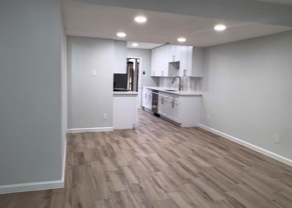 10126 Emnora Lane