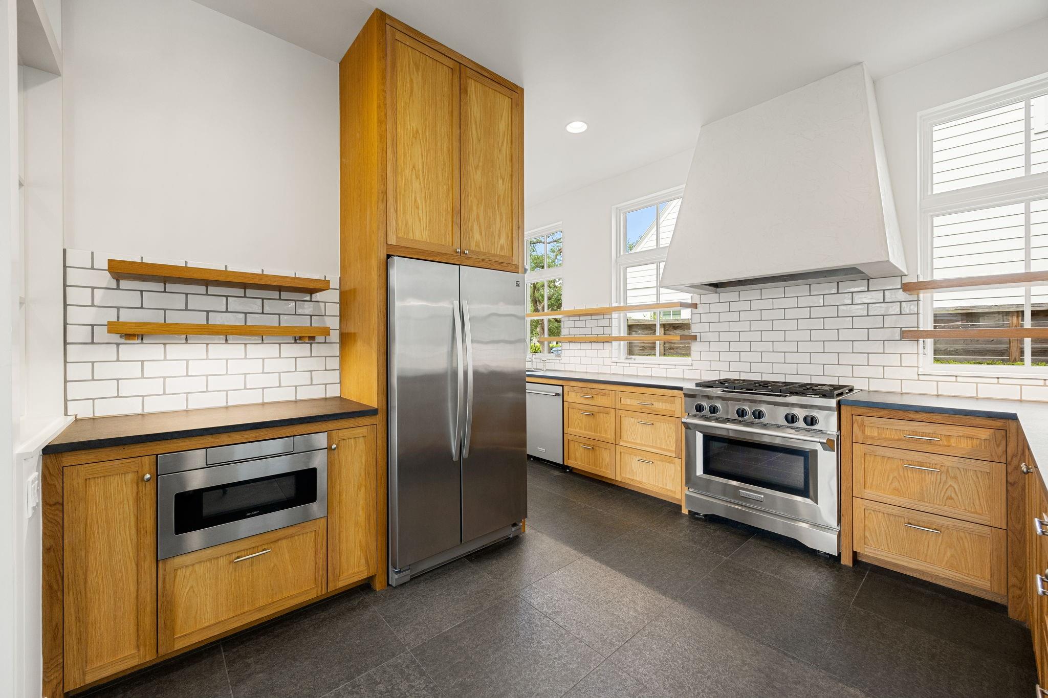 2240 Shakespeare Street