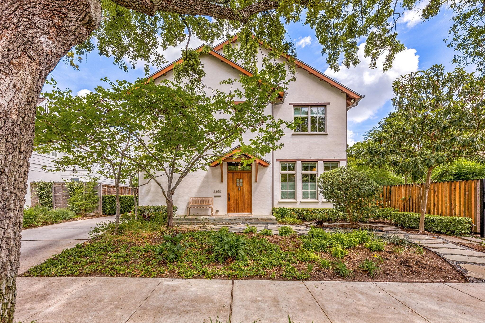 2240 Shakespeare Street