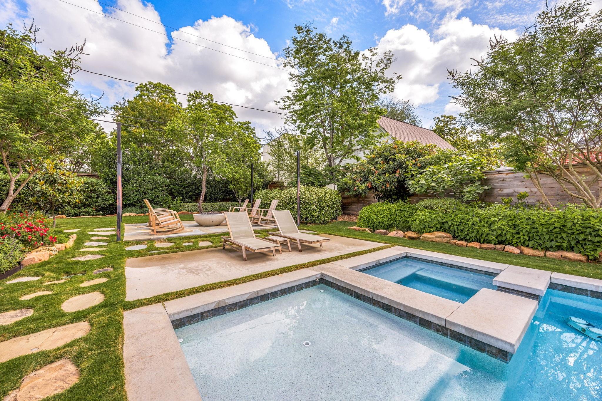 2240 Shakespeare Street