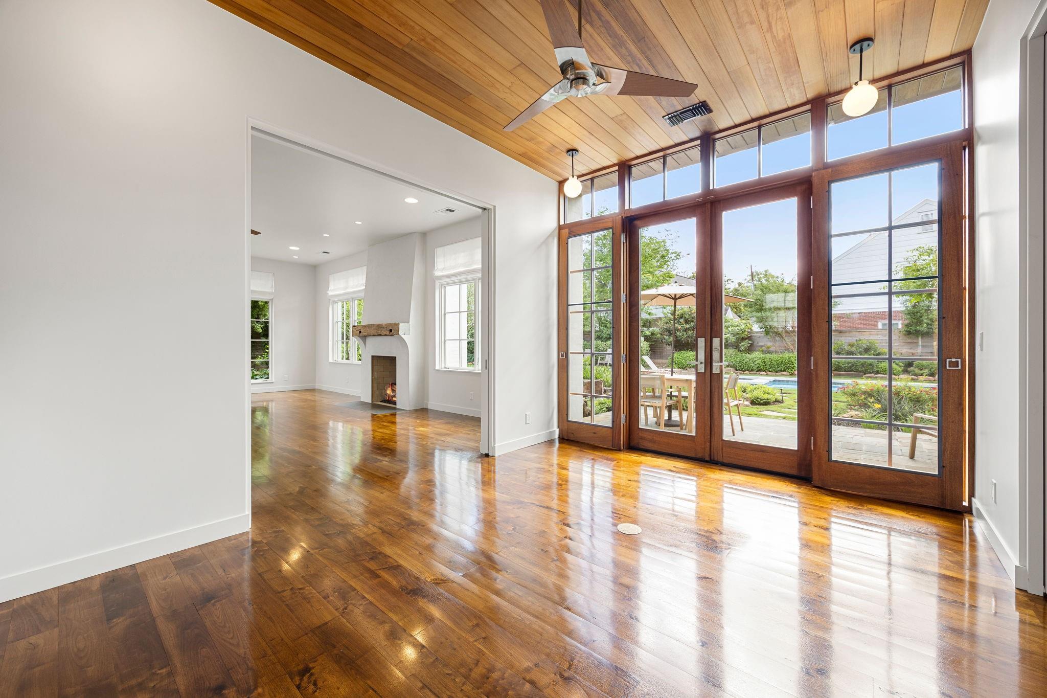 2240 Shakespeare Street