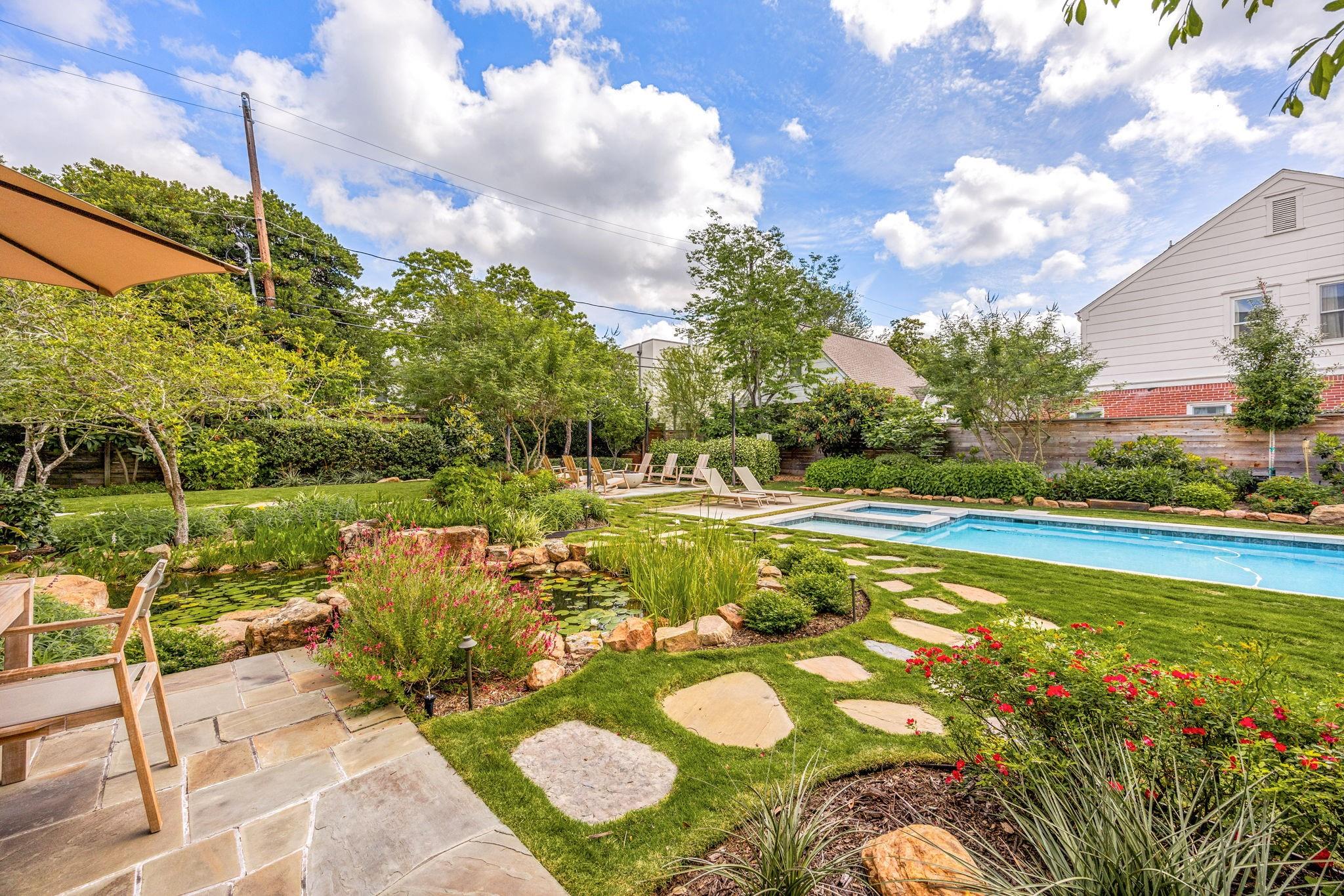 2240 Shakespeare Street