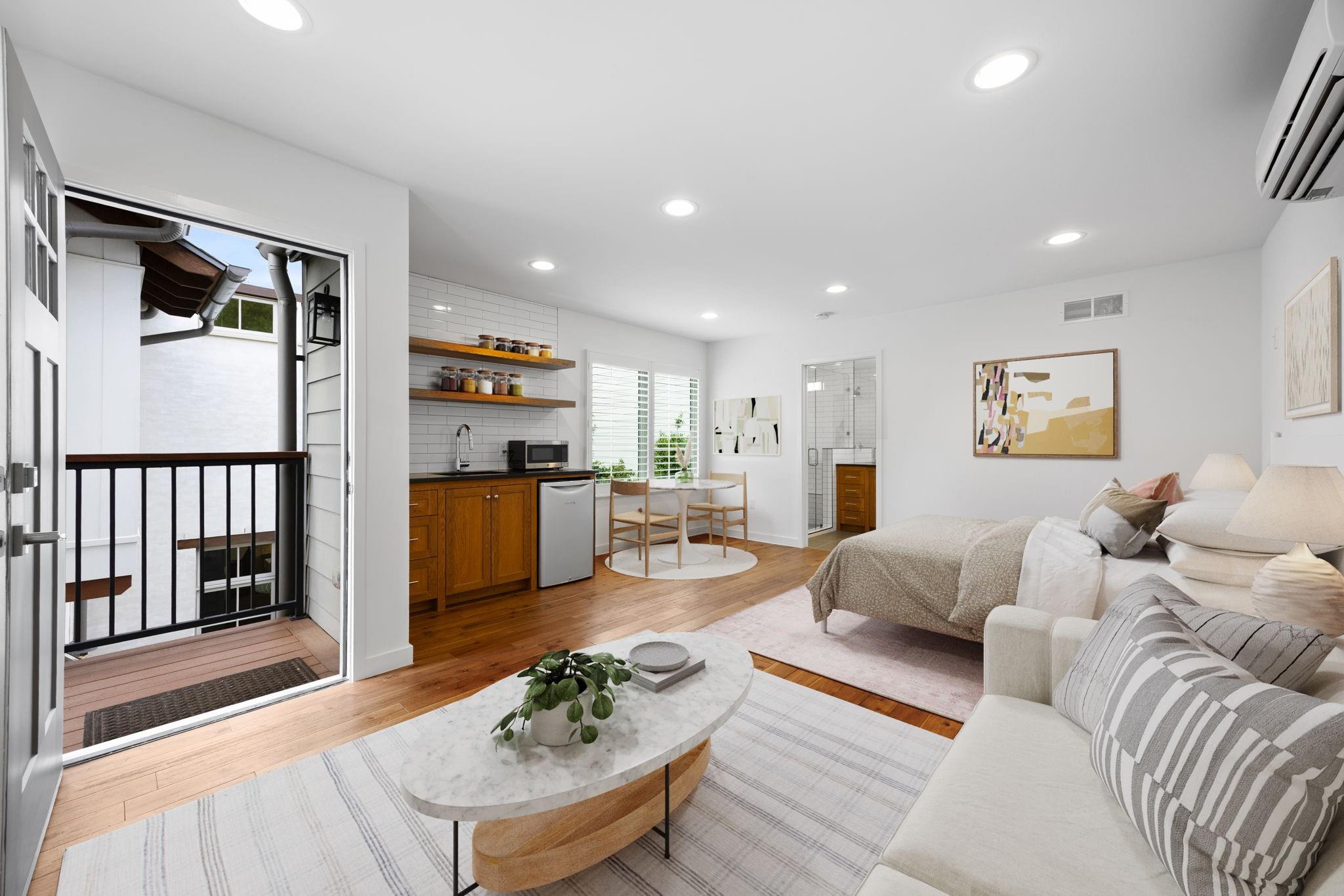 2240 Shakespeare Street