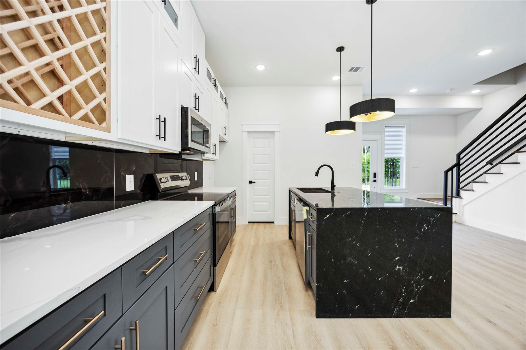 4601 Newberry Street, Houston Unit: A/B