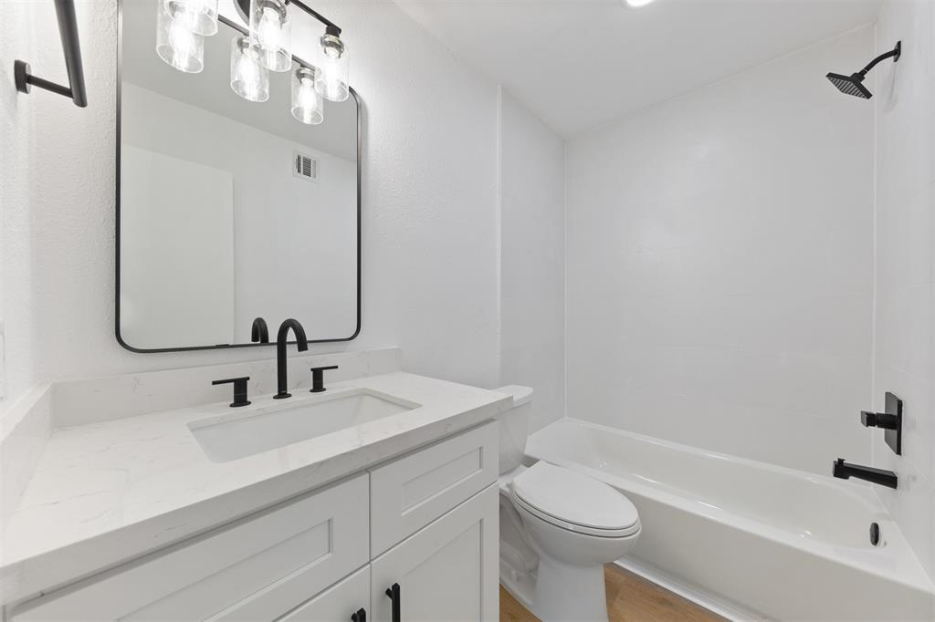 815 Lyle West Avenue # C