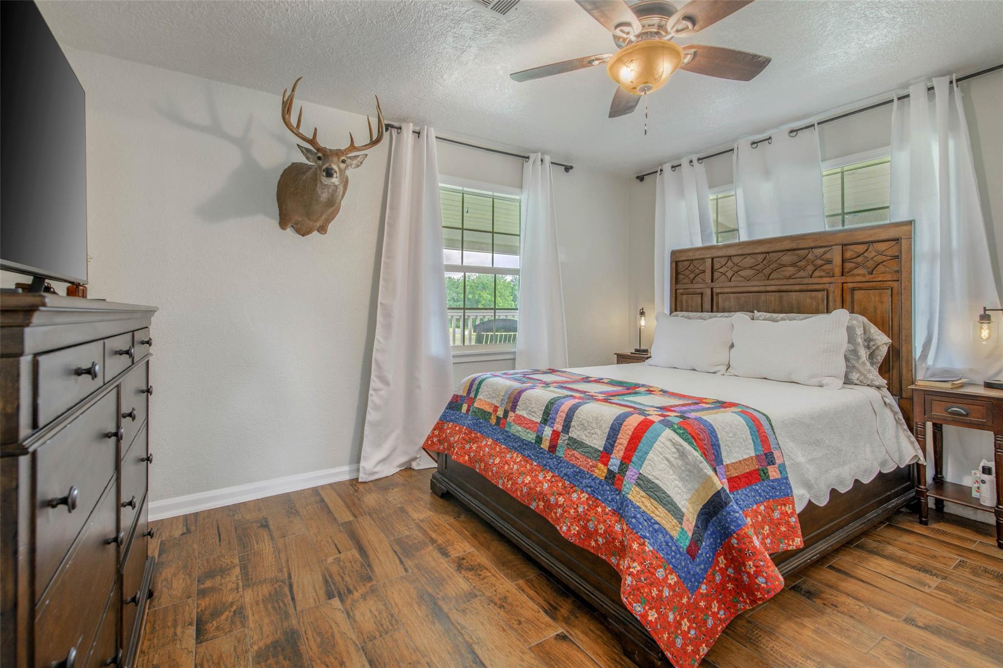 4112 Scenic View Dr Drive