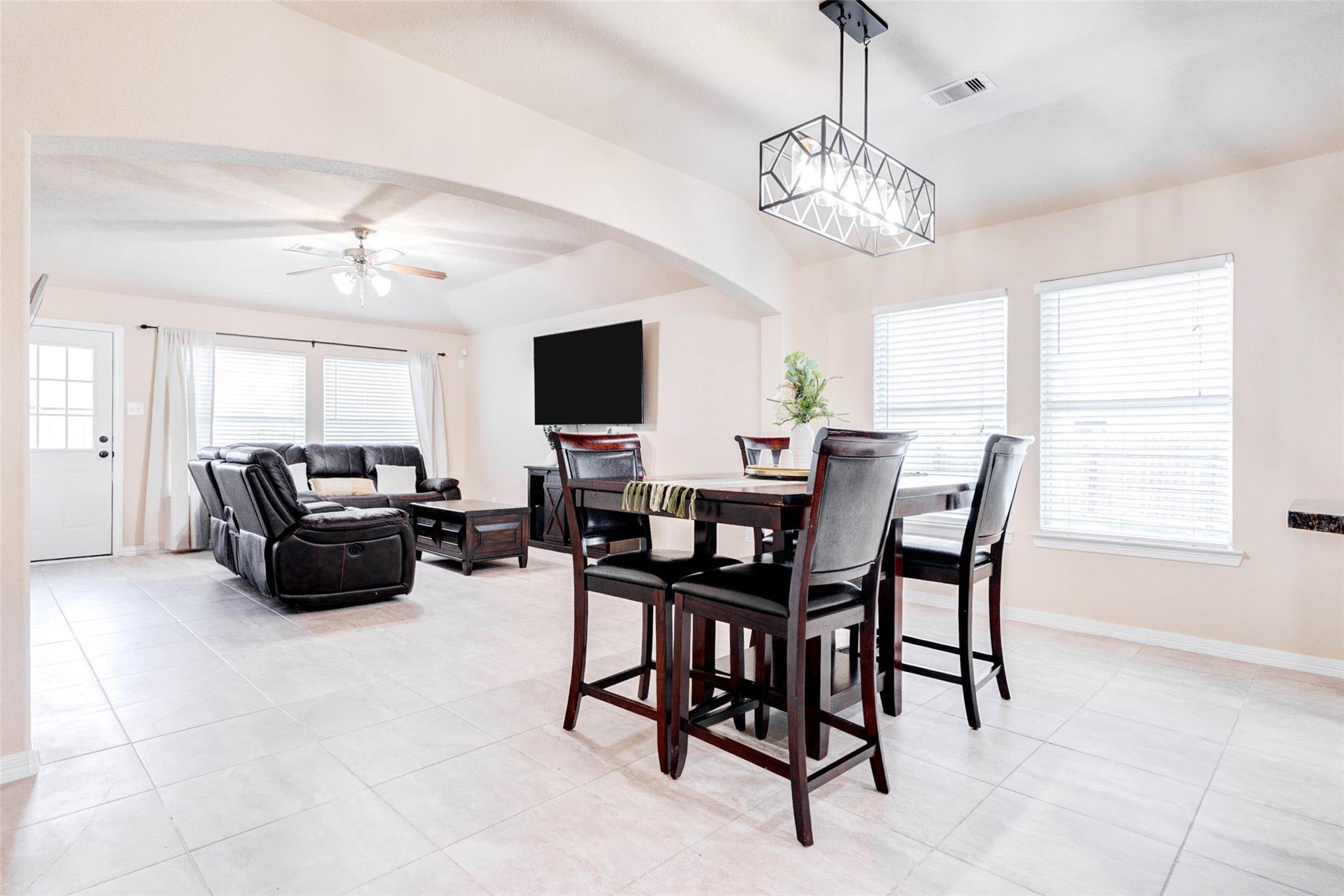 7039 Primrose Road