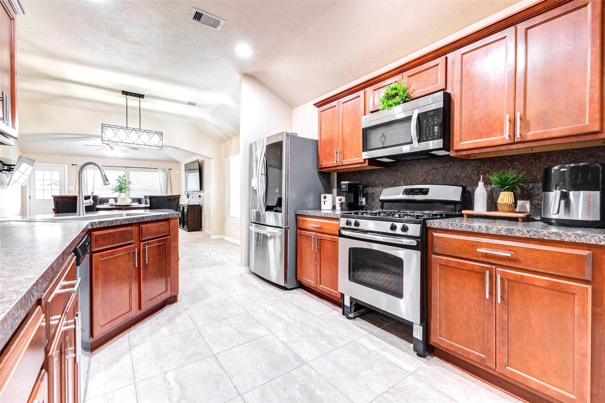 7039 Primrose Road