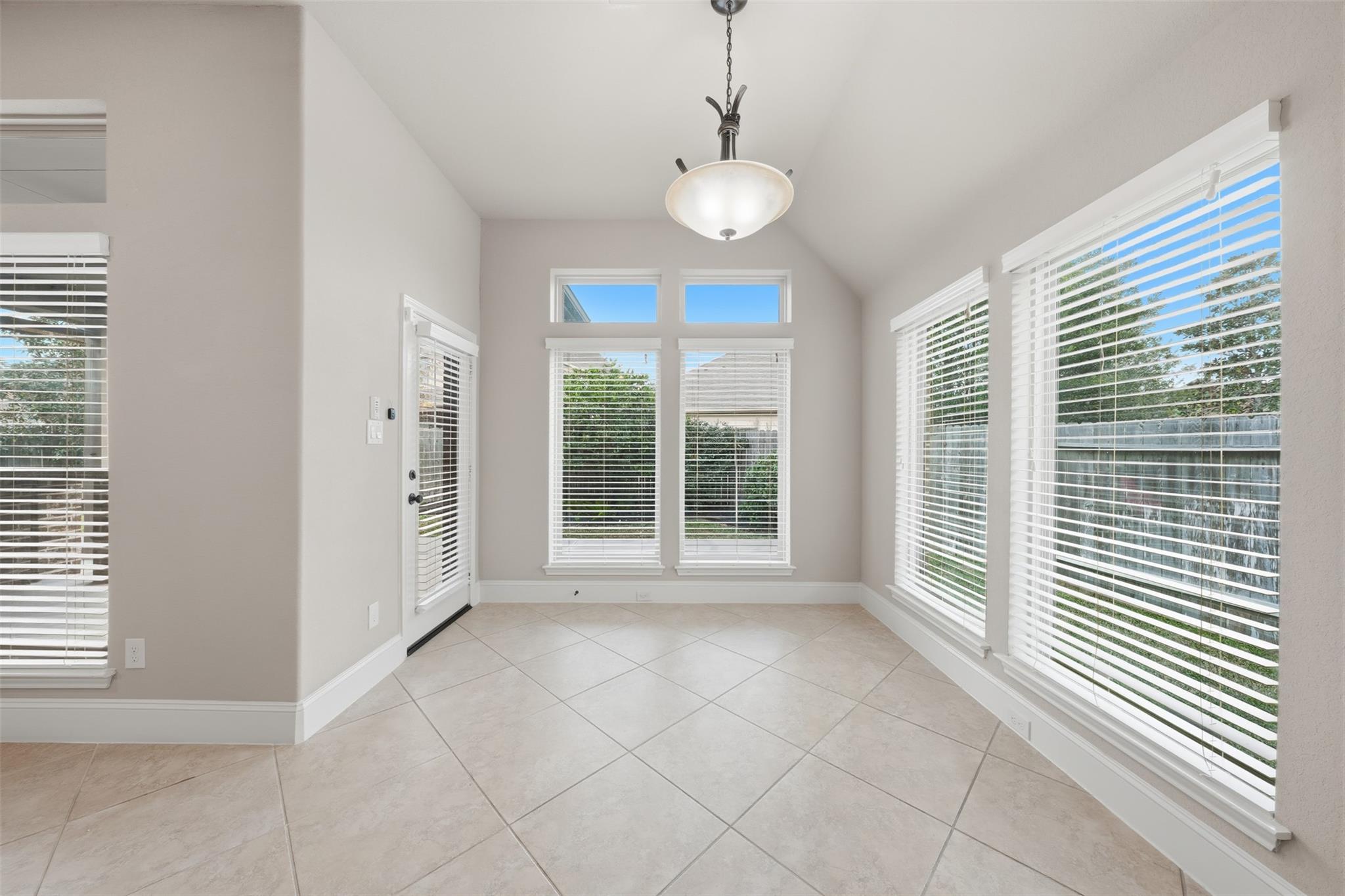 27402 Ashland Meadow Lane