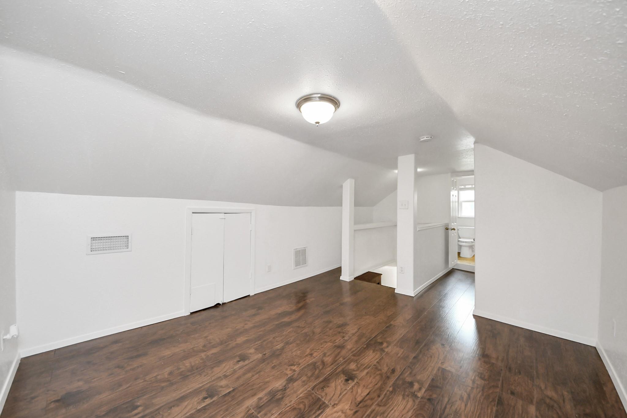 4314 6th Street