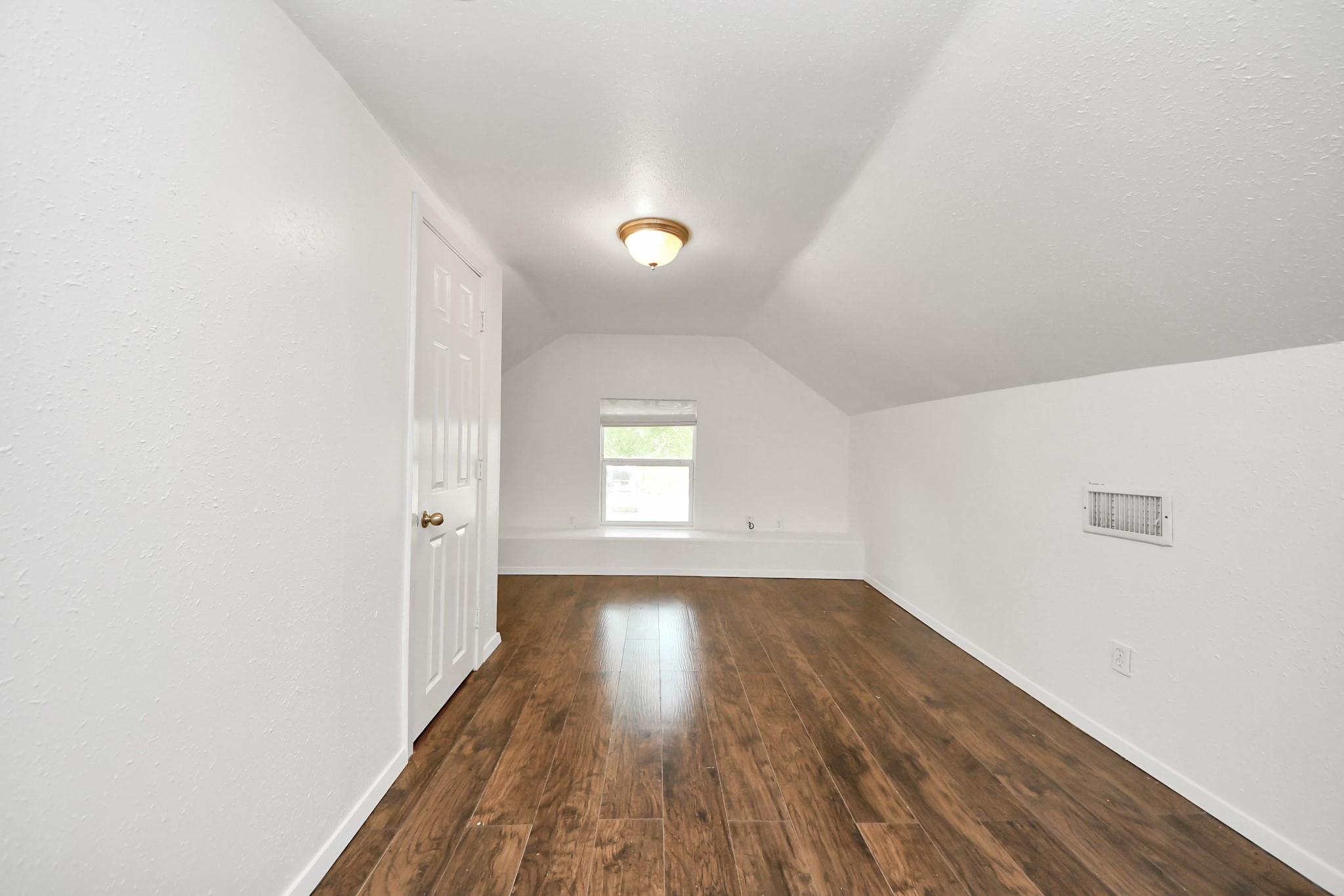 4314 6th Street
