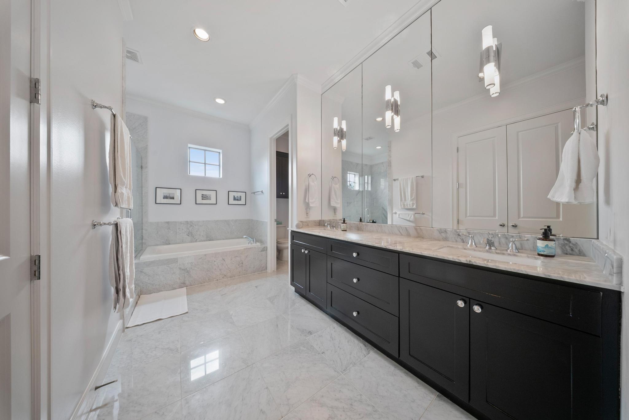 4824 La Branch St # B