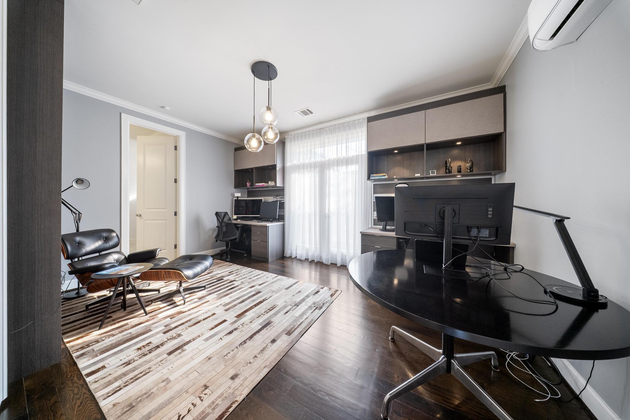 4824 La Branch St # B