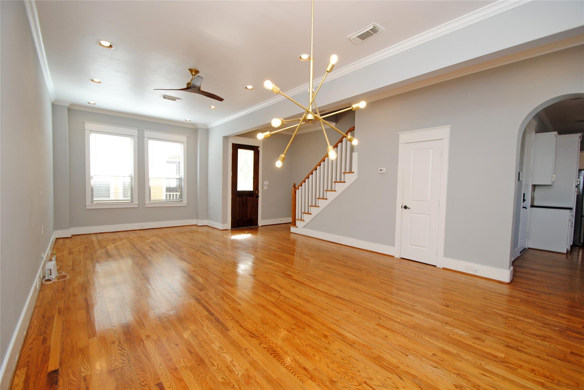1030 W 16th Street