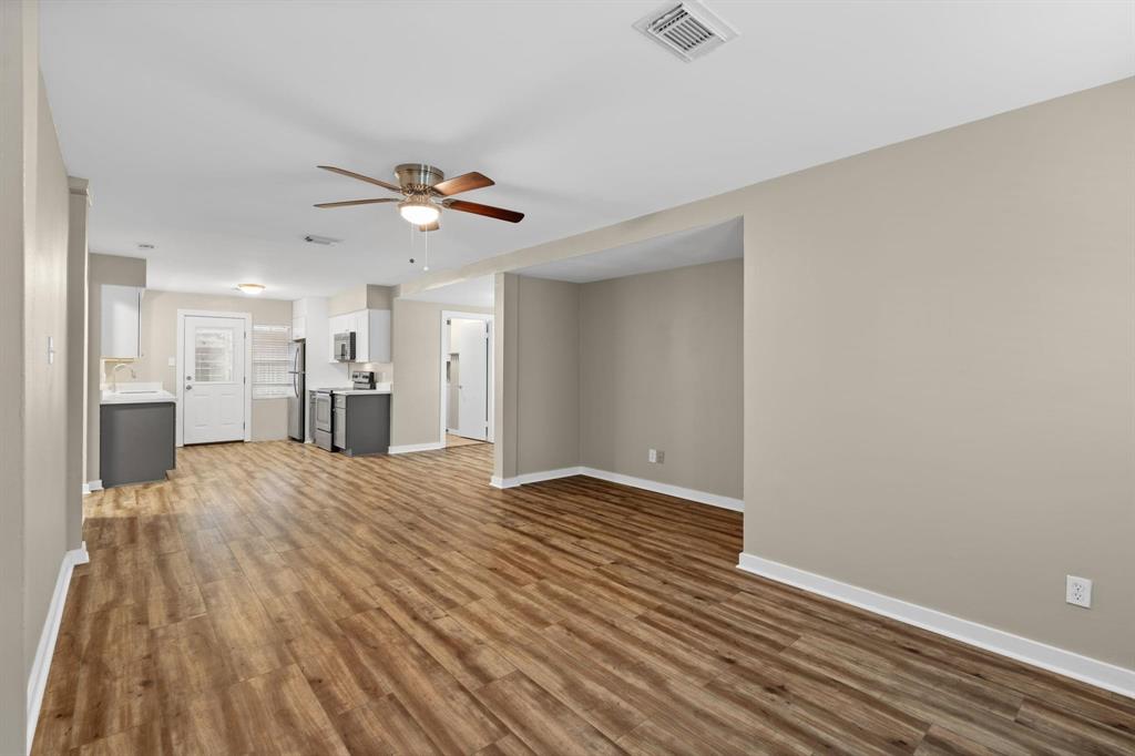 6918 Irvington Boulevard Unit: A/B